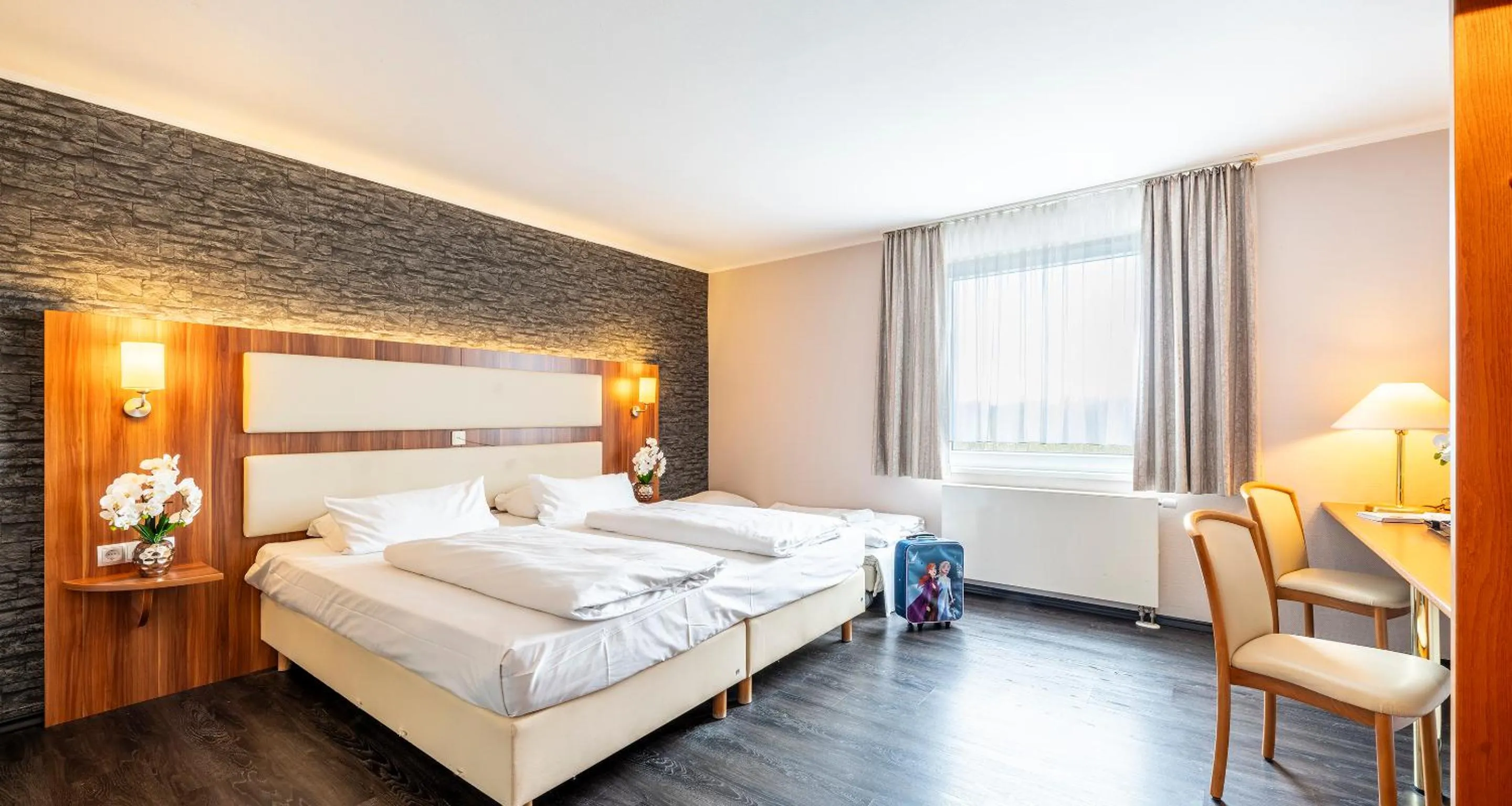 Bed in Best Western Plaza Hotel Zwickau