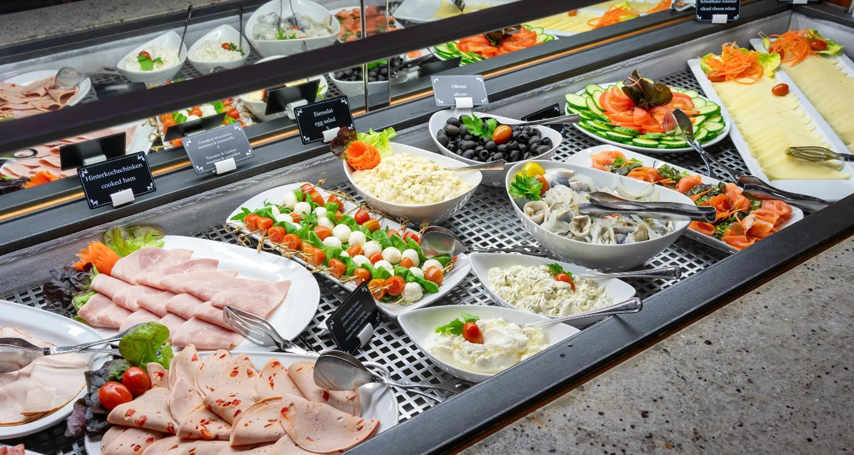 Buffet breakfast in Best Western Plaza Hotel Zwickau