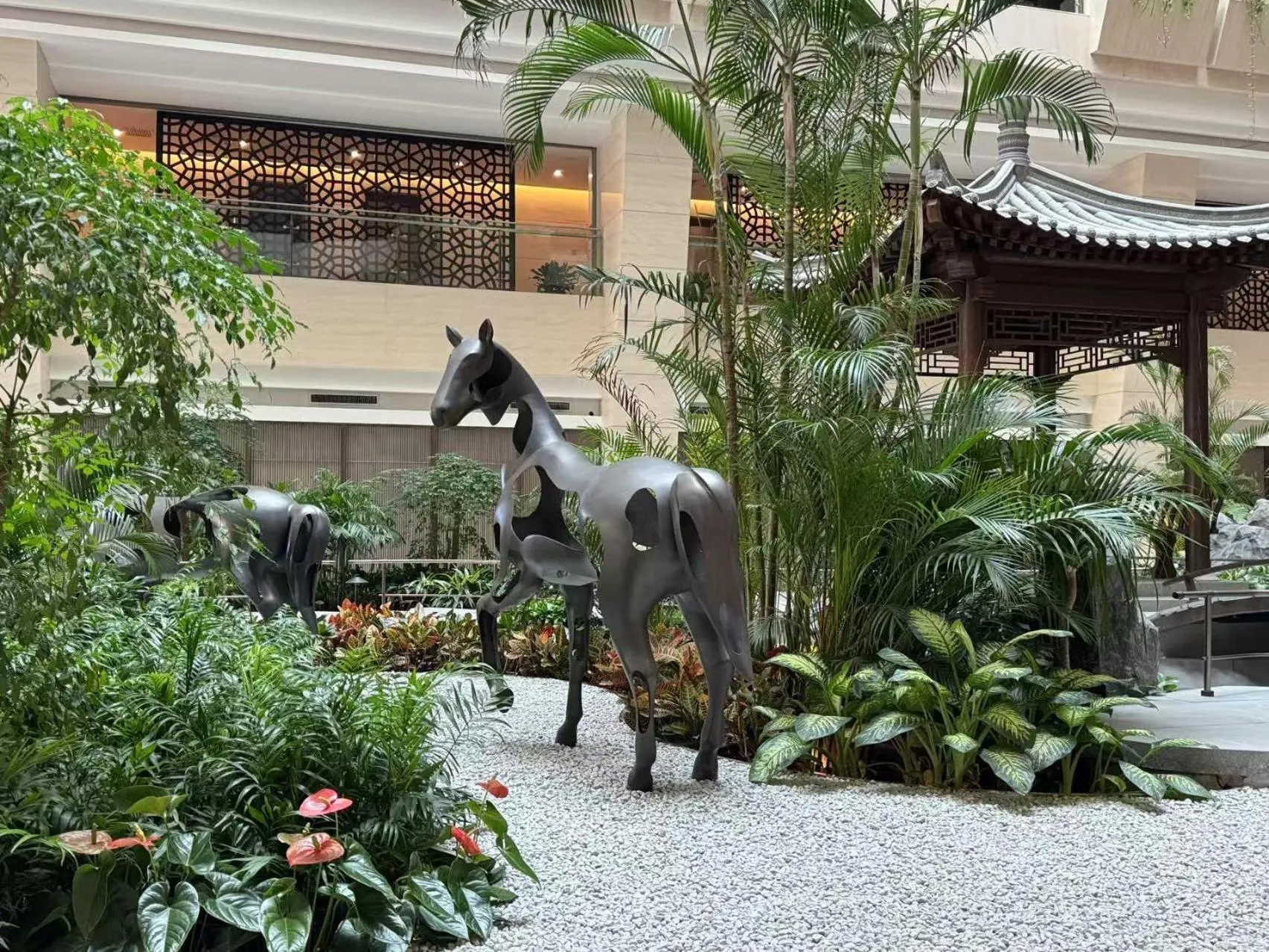 Lobby or reception in Beijing Jingyi Hotel