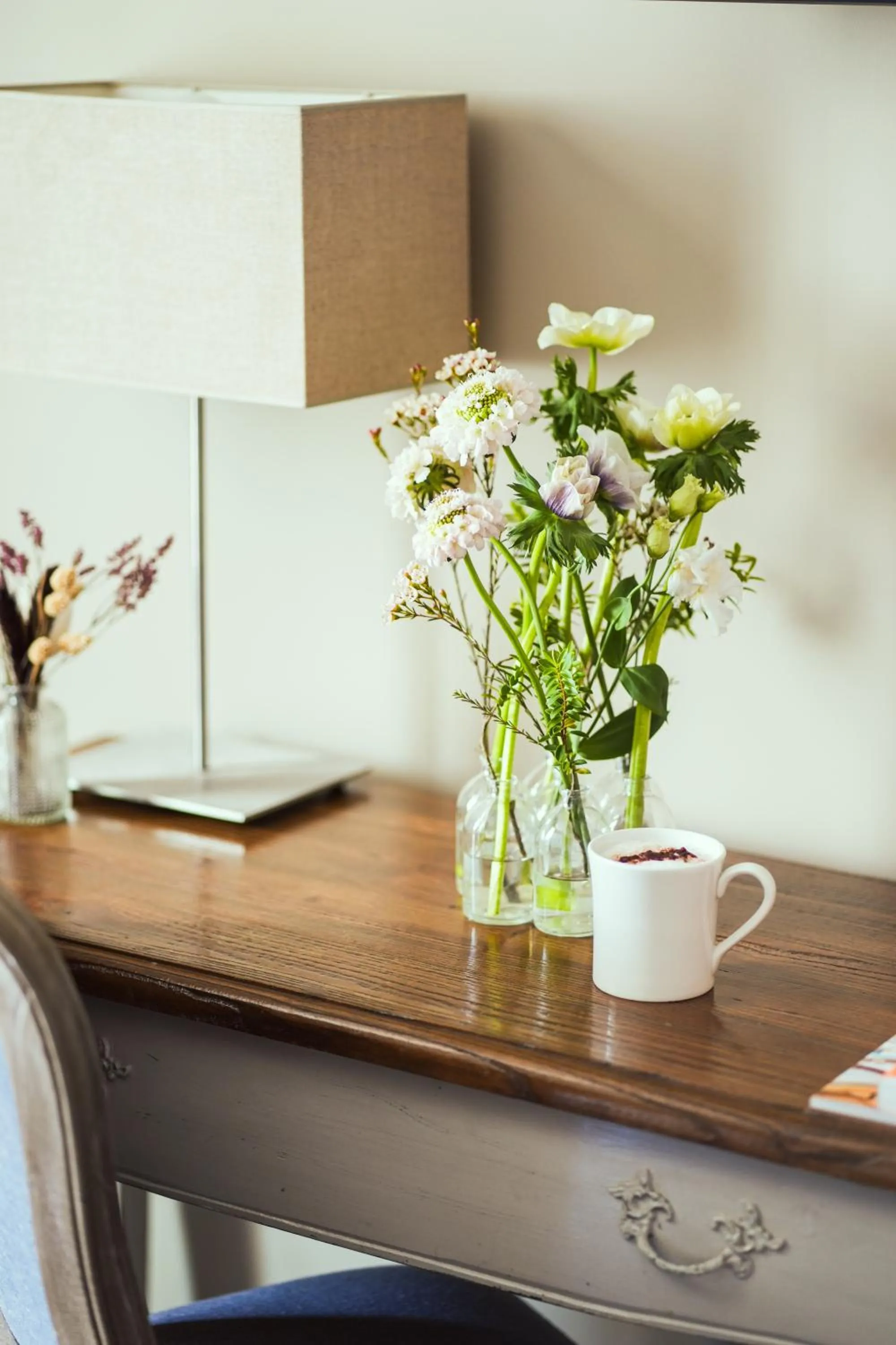 Decorative detail in Hotel Le Lion D'Or et Restaurant La Table Du Lion