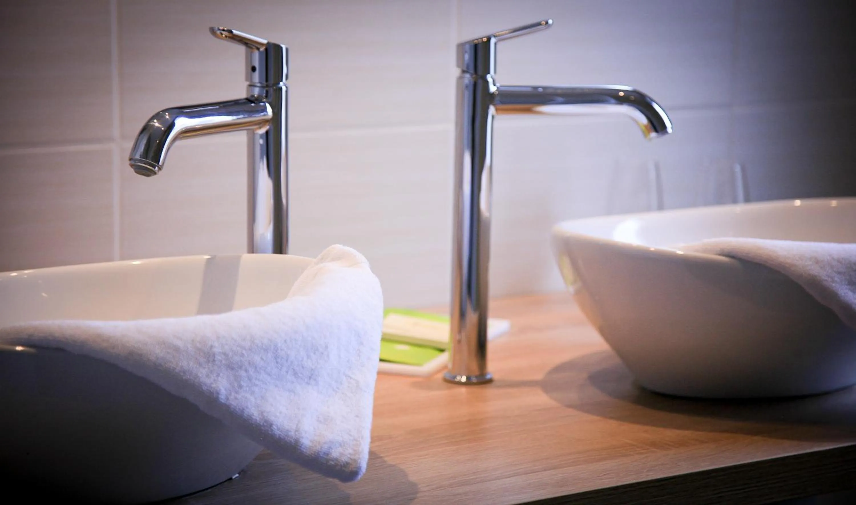 Bathroom in Hotel Le Lion D'Or et Restaurant La Table Du Lion