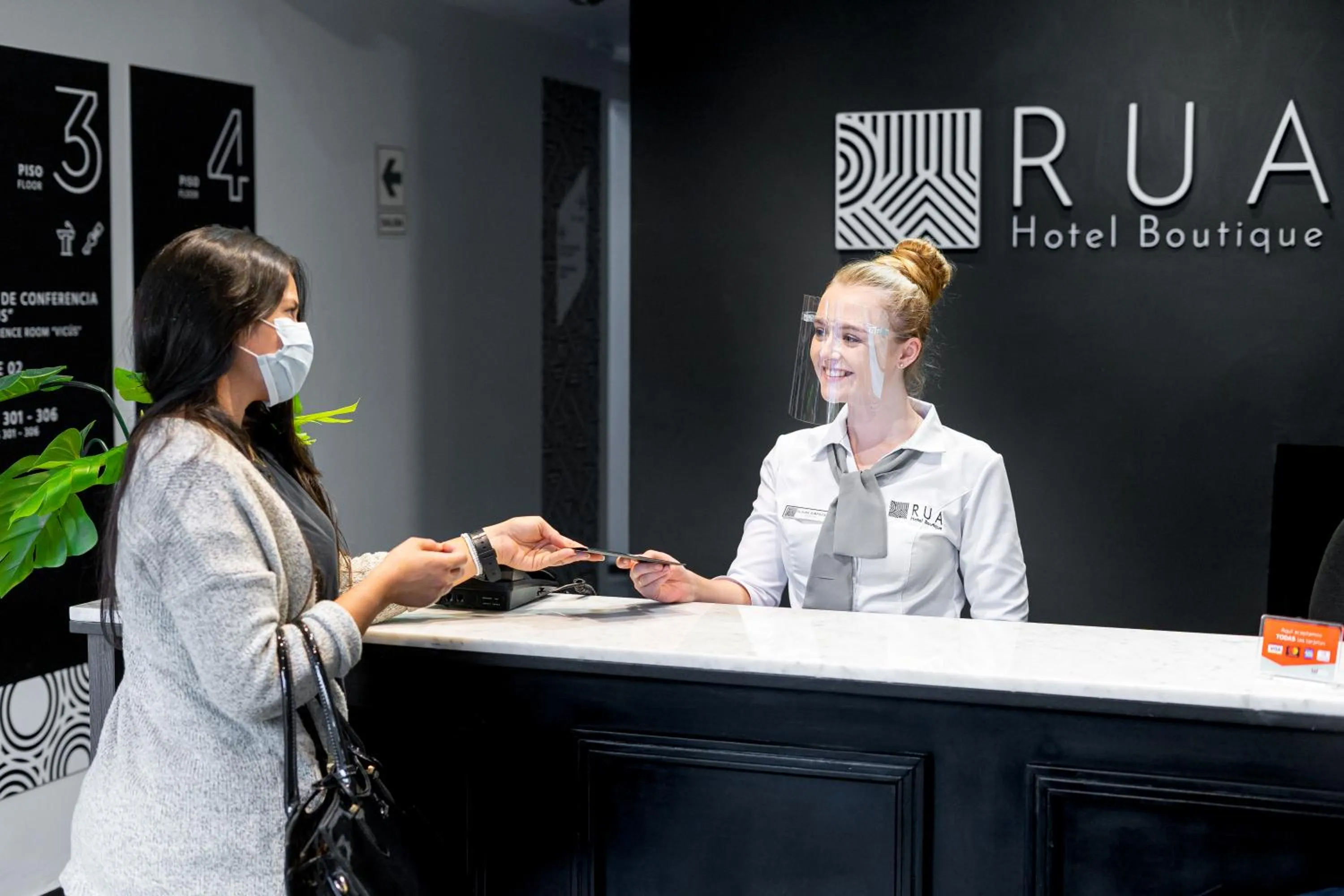 Staff in Rua Hoteles Piura