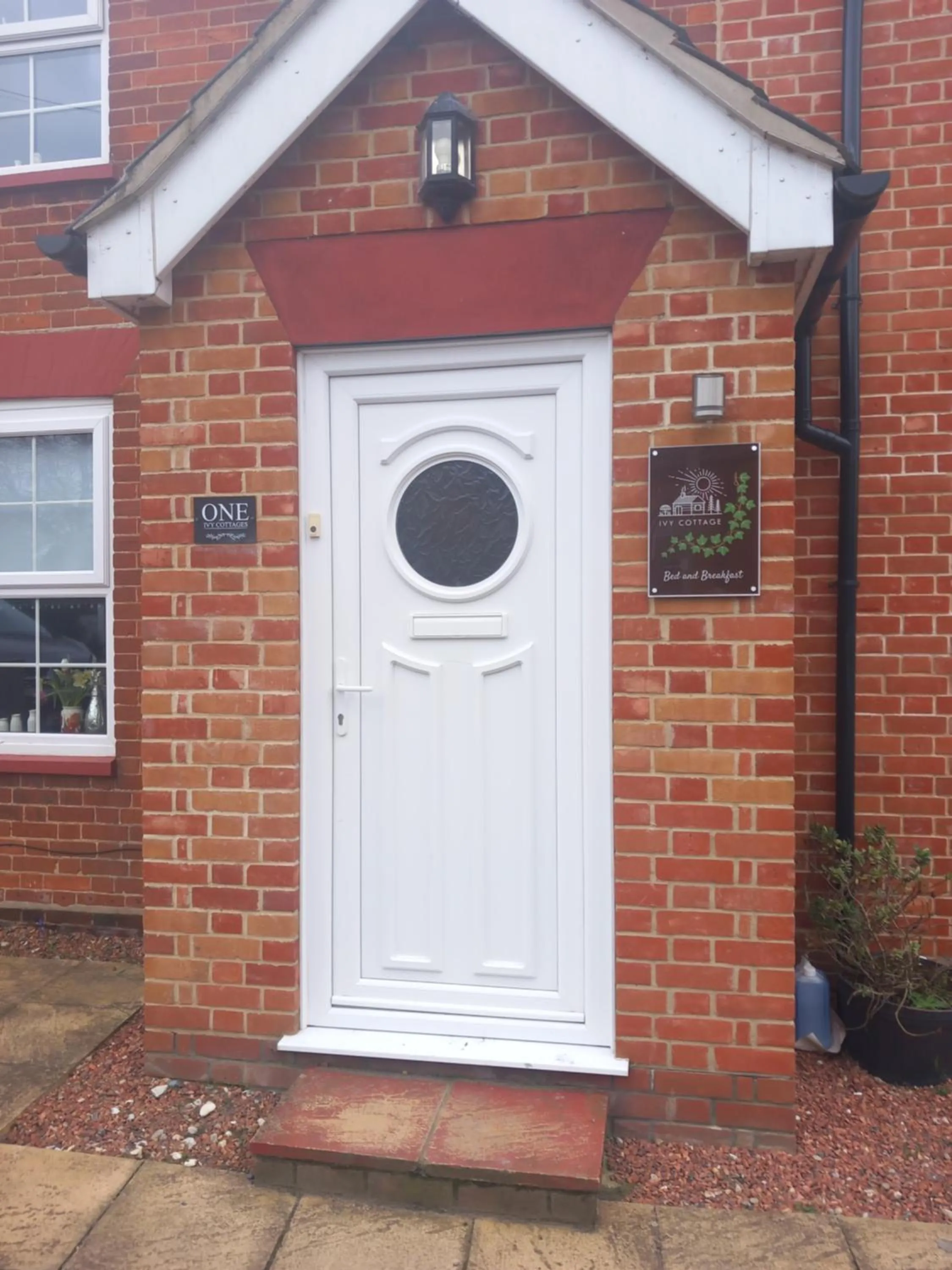 1 ivy cottages the street norton subcourse NR146RS