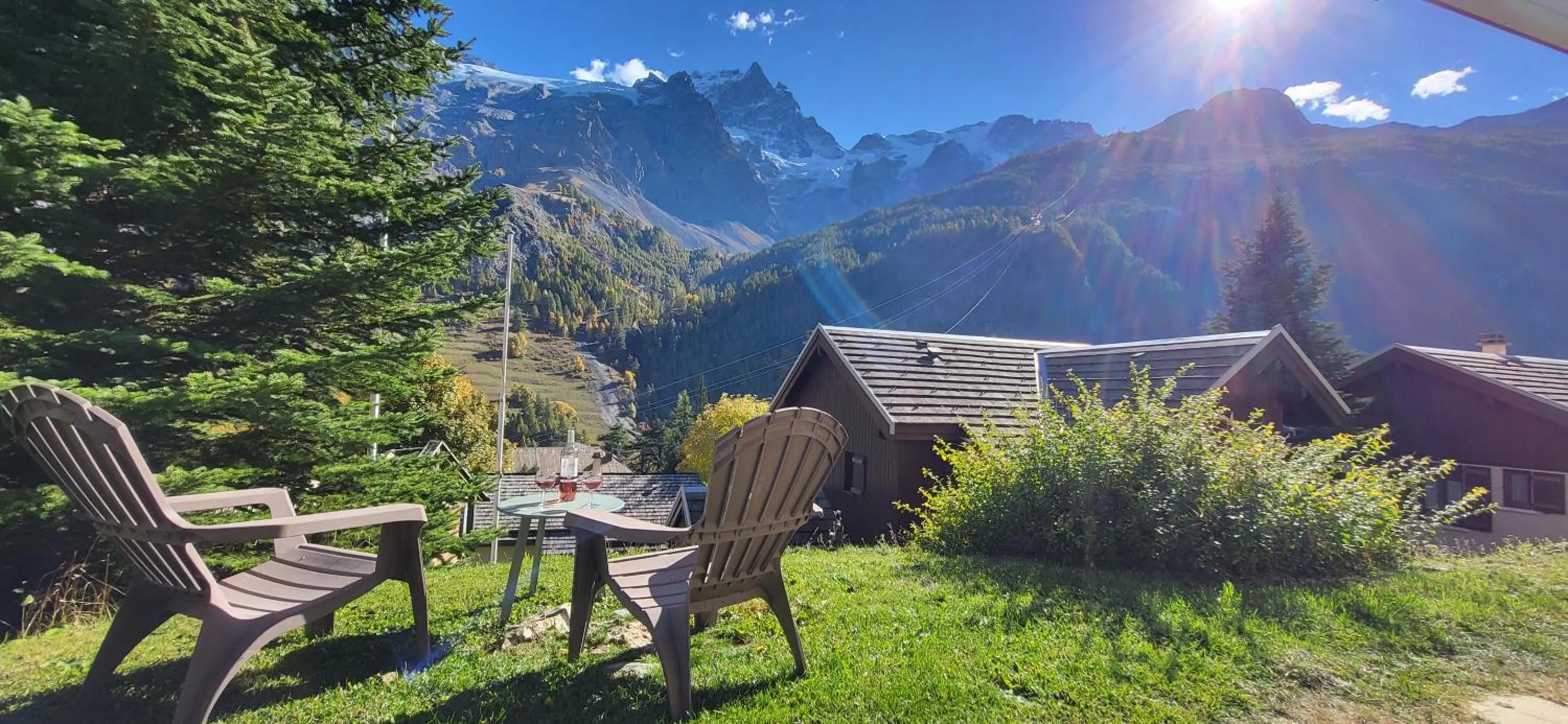 Patio in Panoramic Village - Locations vue Glaciers - Chez Philippe