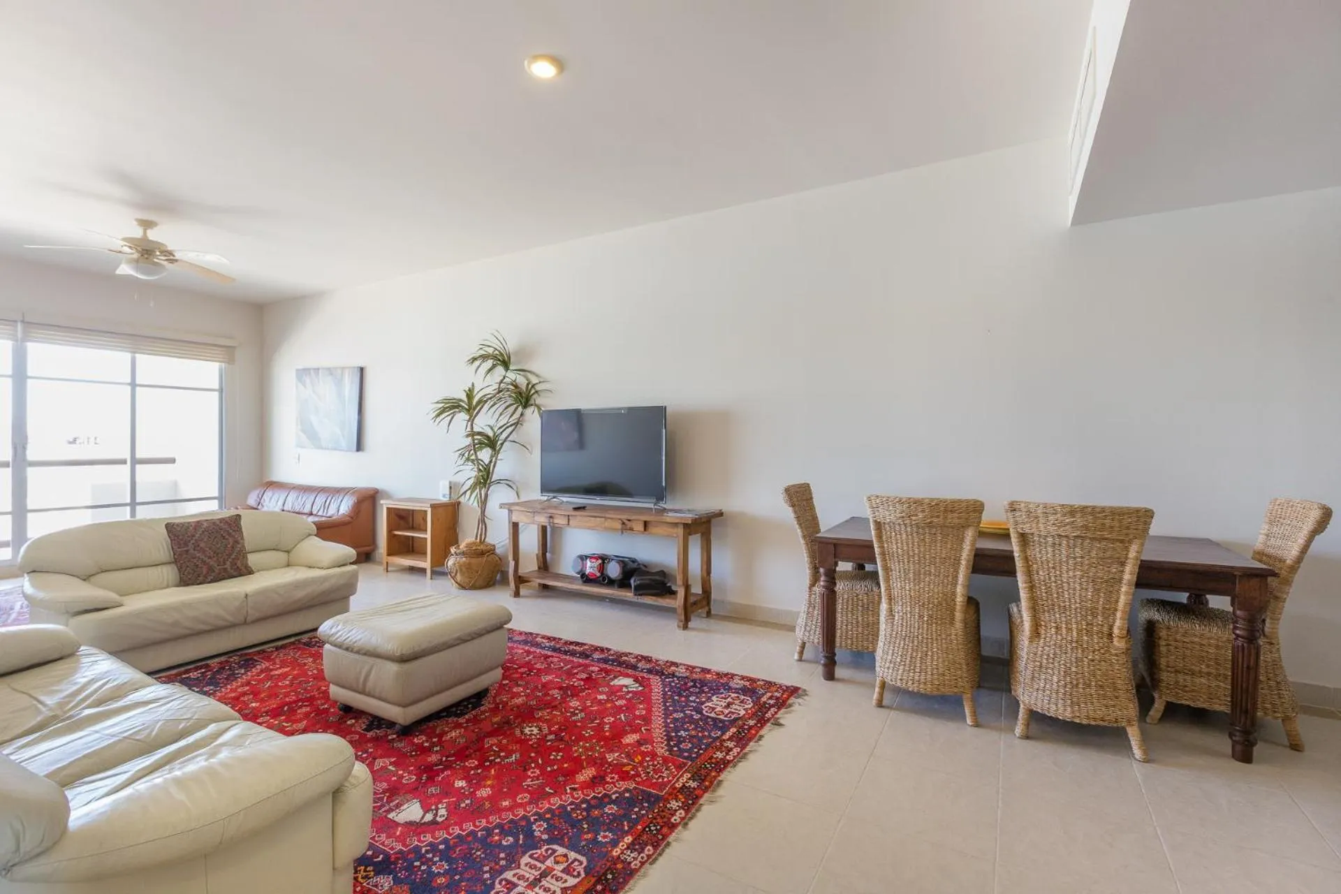 Living room in Mayan Lakes 14-203 by Kivoya