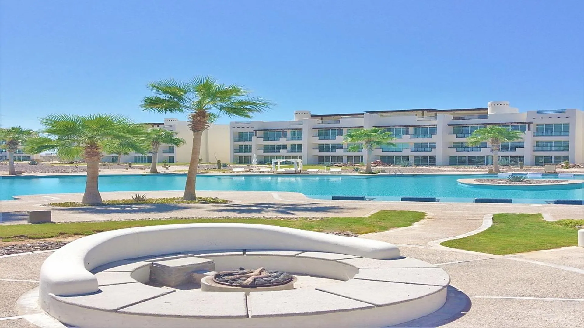 Property building in Mayan Lakes 14-203 by Kivoya