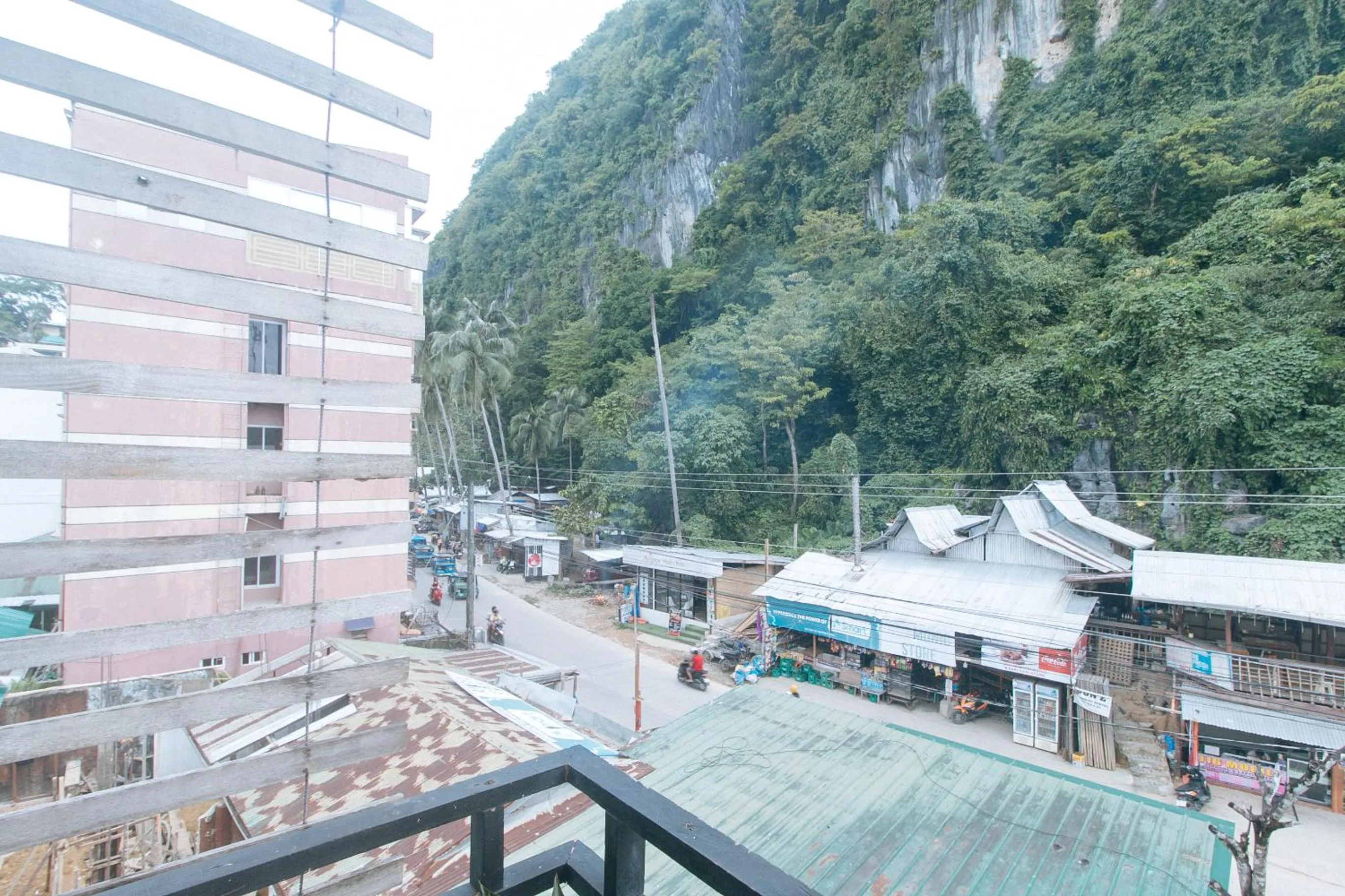 Neighbourhood in RedDoorz @ Lualhati Garden Cottage El Nido Palawan