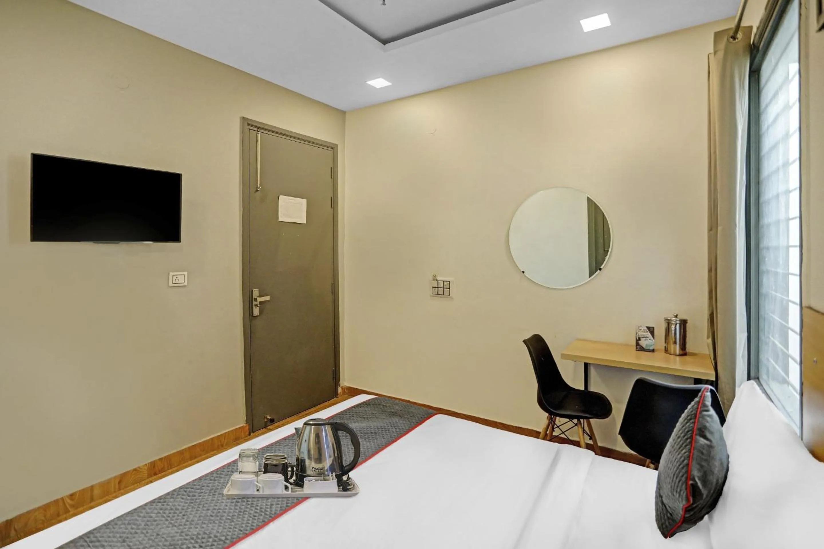Bedroom, Bed in Super Townhouse Mannat Rohini 16