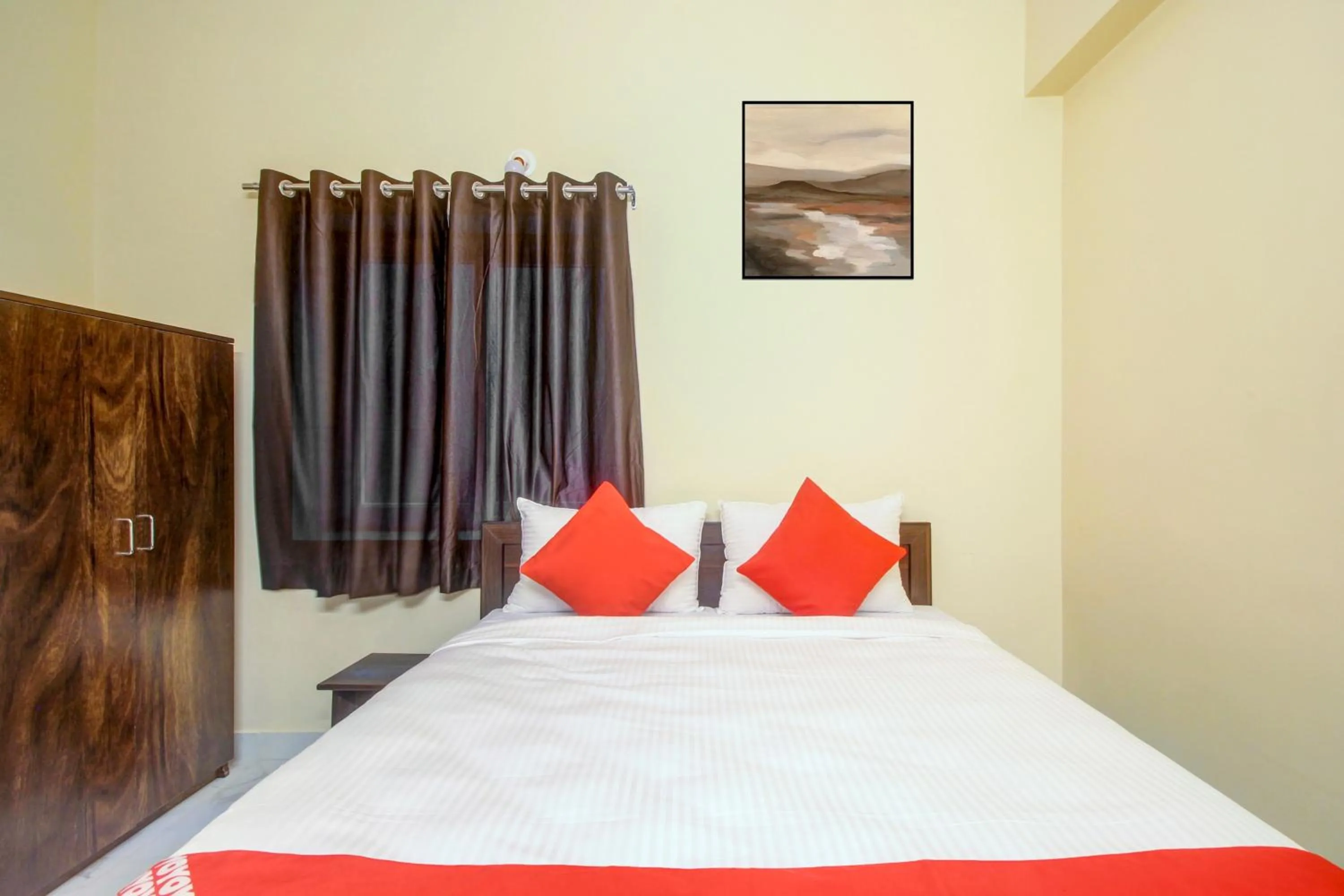 Bedroom in Hotel O Holiday