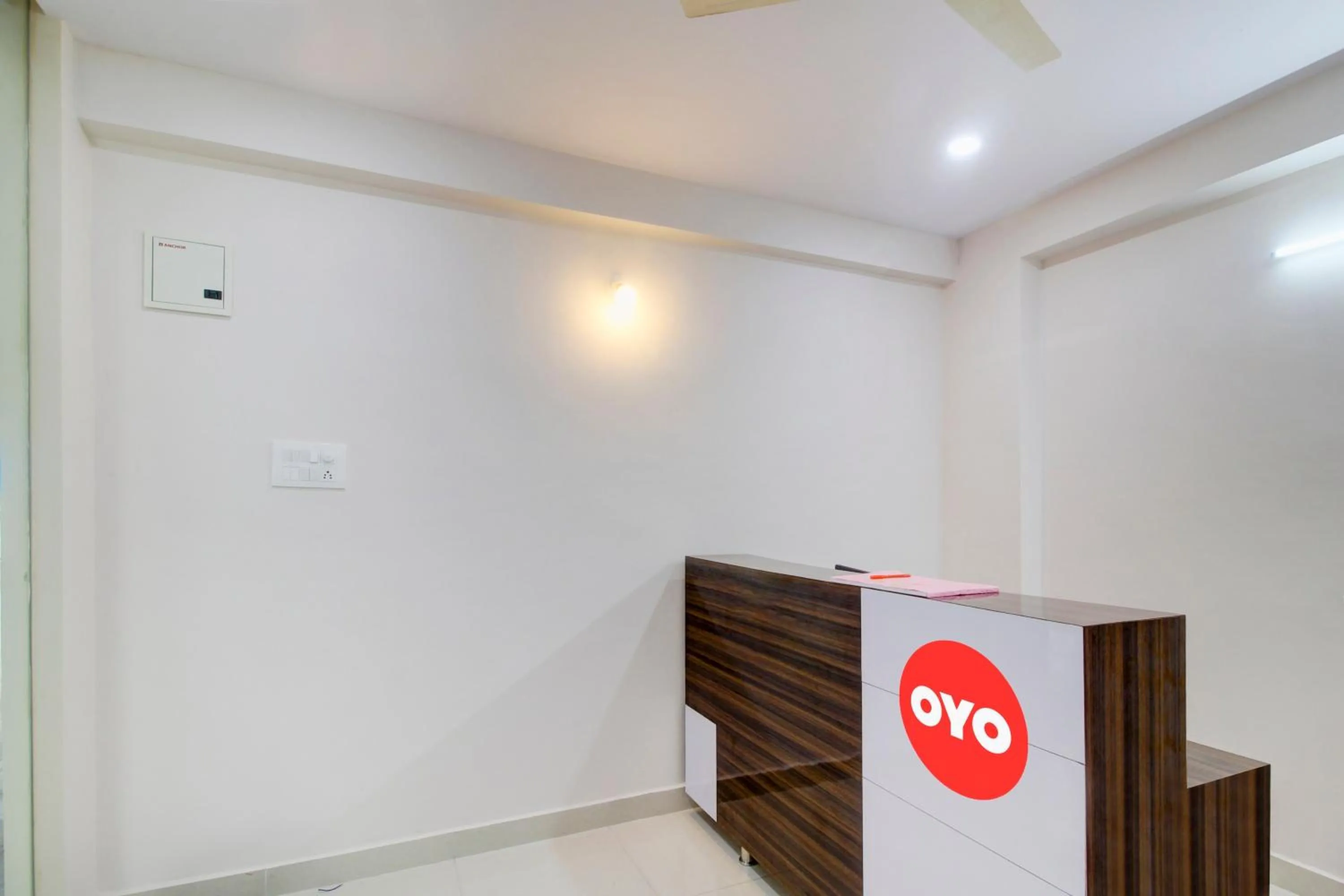 Lobby or reception in Hotel O Holiday