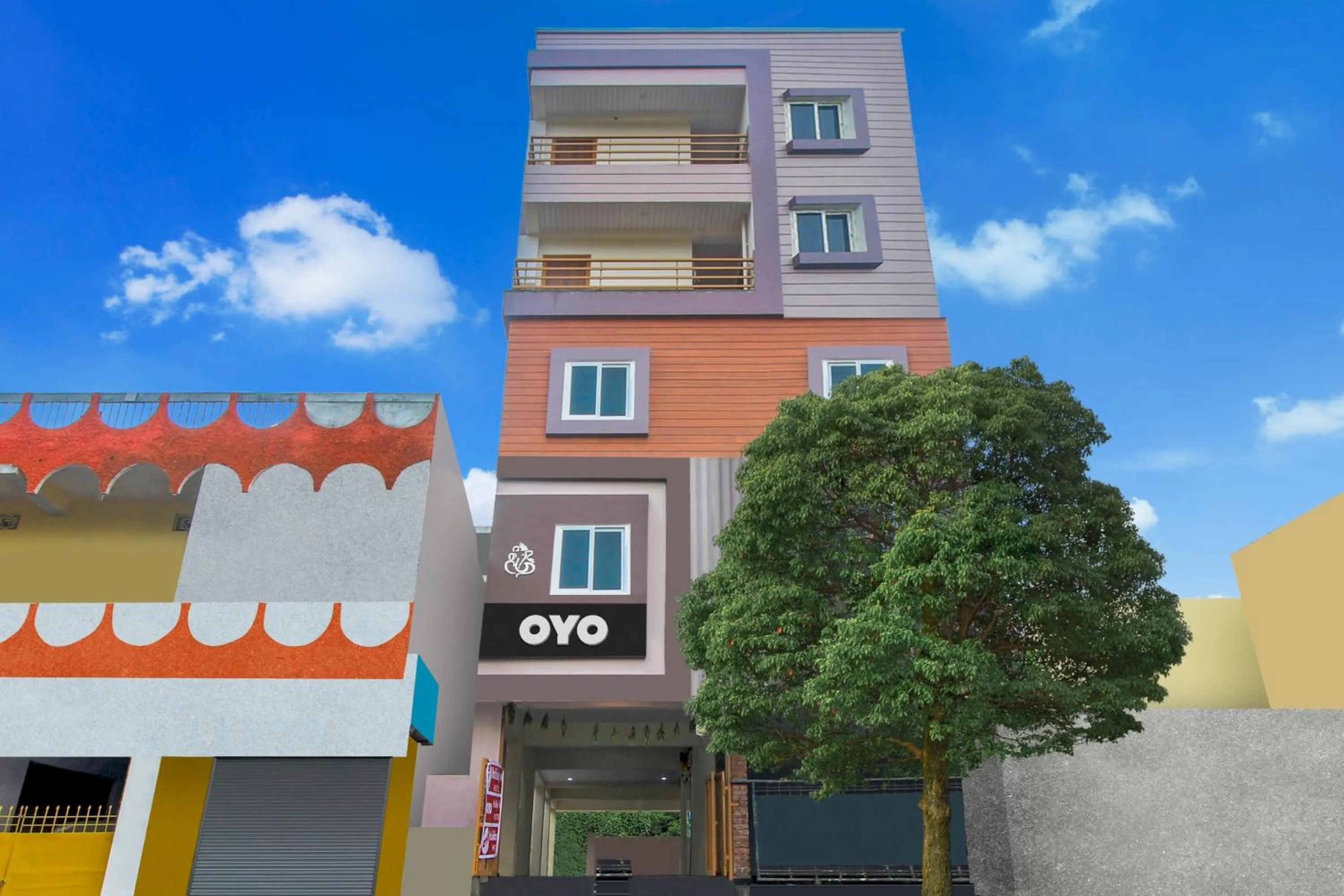 Facade/entrance in Hotel O Holiday