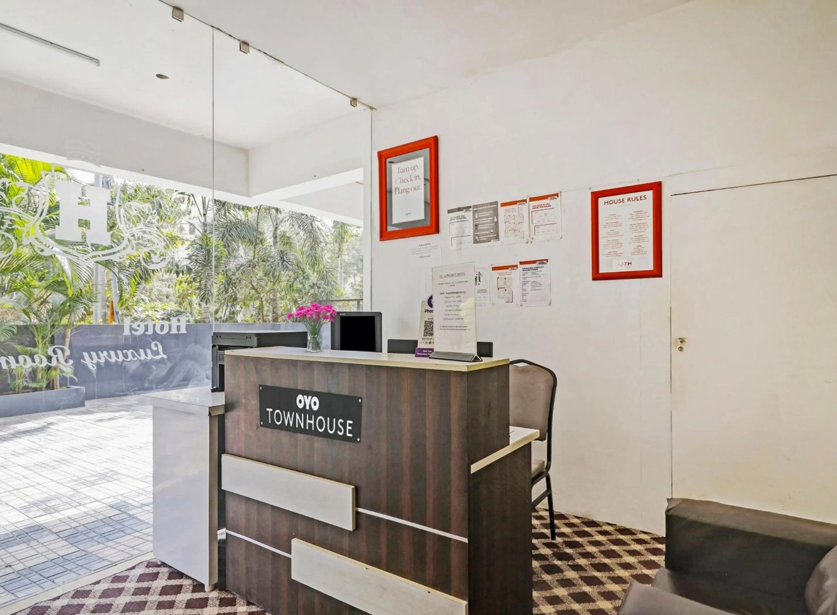 Lobby or reception in Townhouse De Alphabet