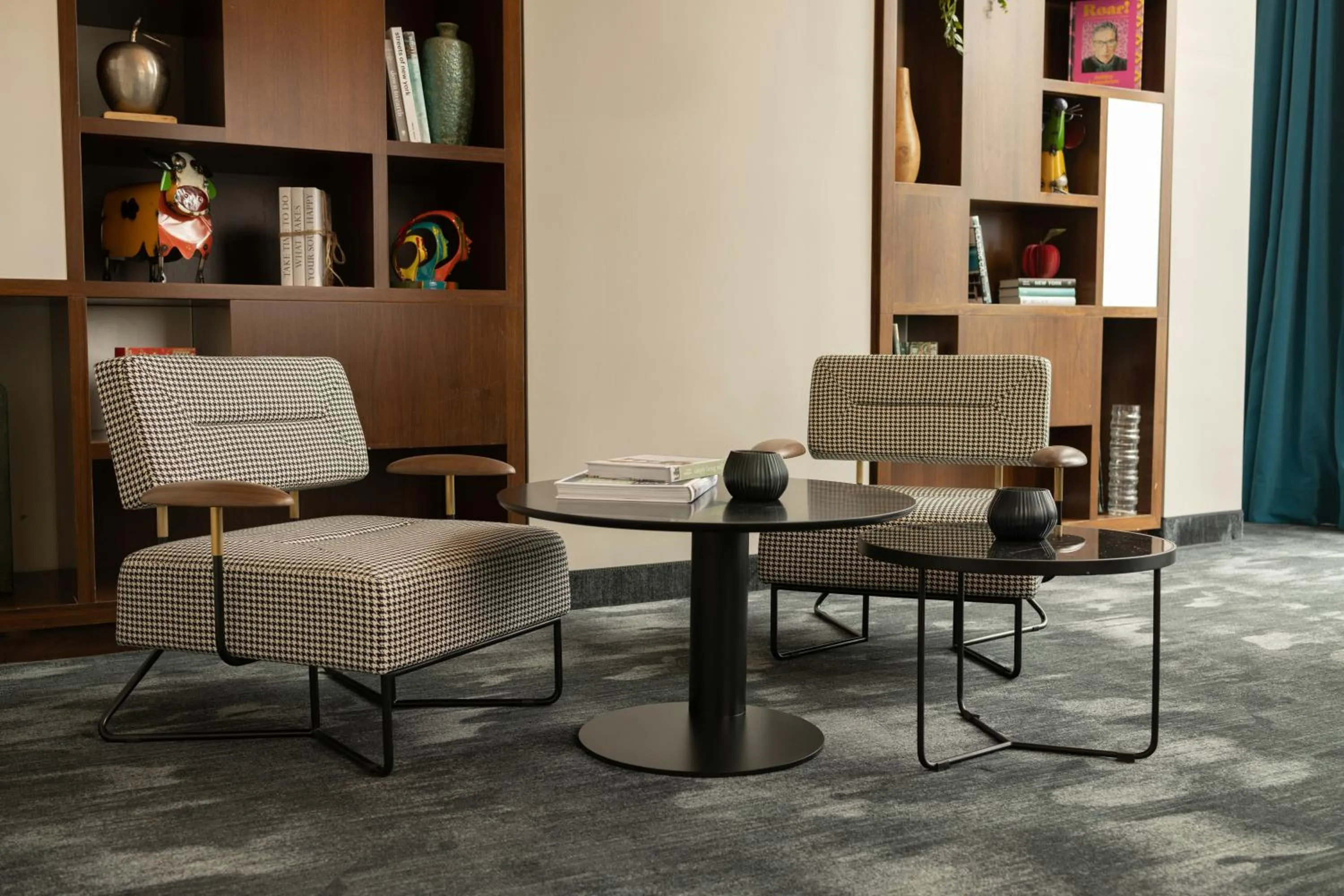 Photo of the whole room in The Cloud One New York-Downtown, by the Motel One Group