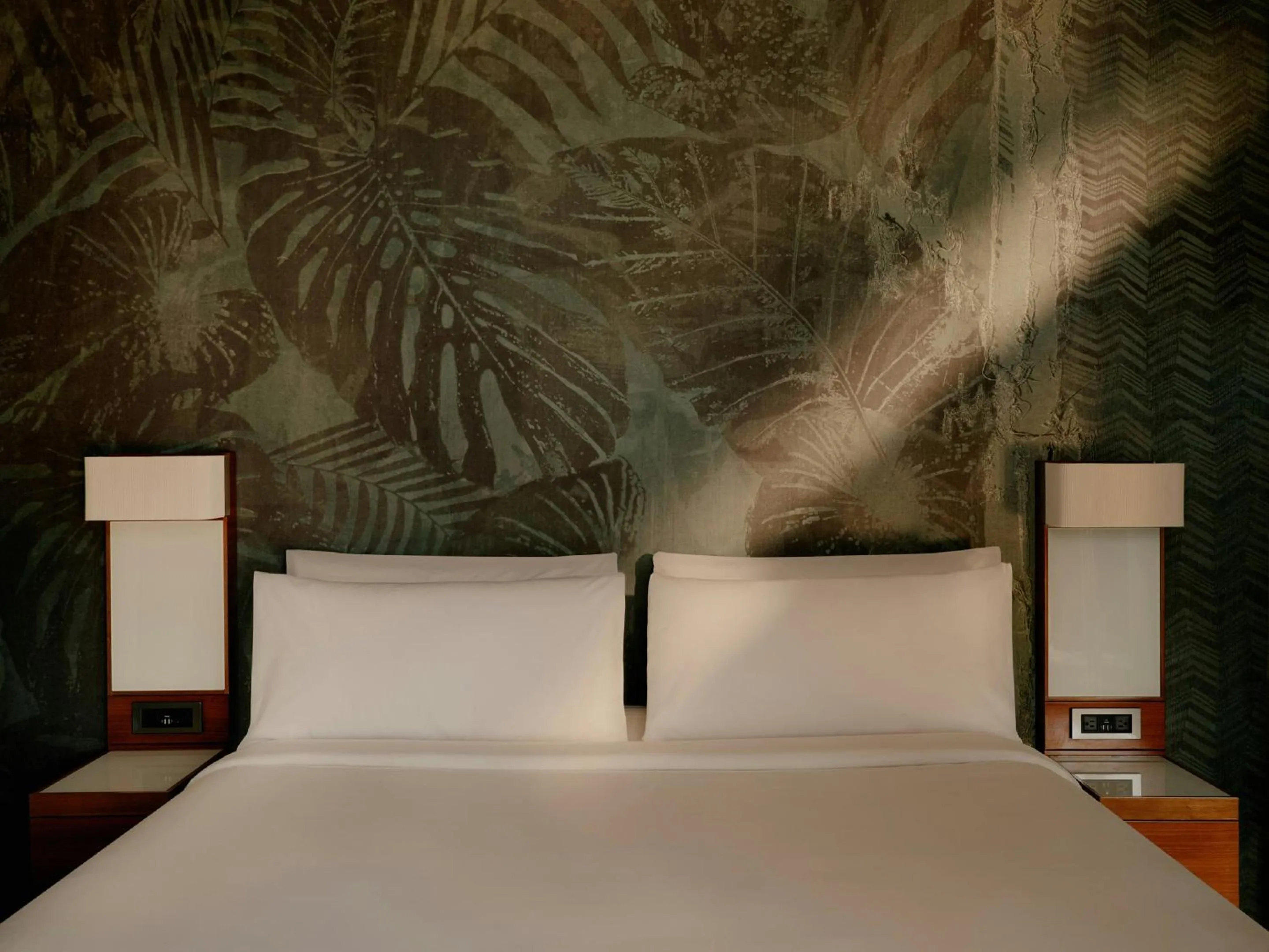 Photo of the whole room, Bed in The Cloud One New York-Downtown, by the Motel One Group