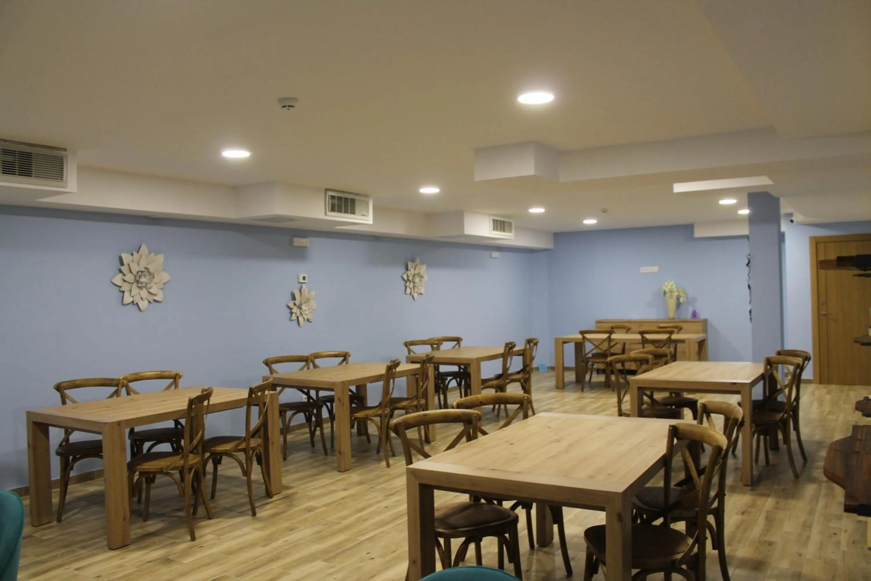 Nightclub / DJ in Apartamentos Turísticos ESCORRALADAS