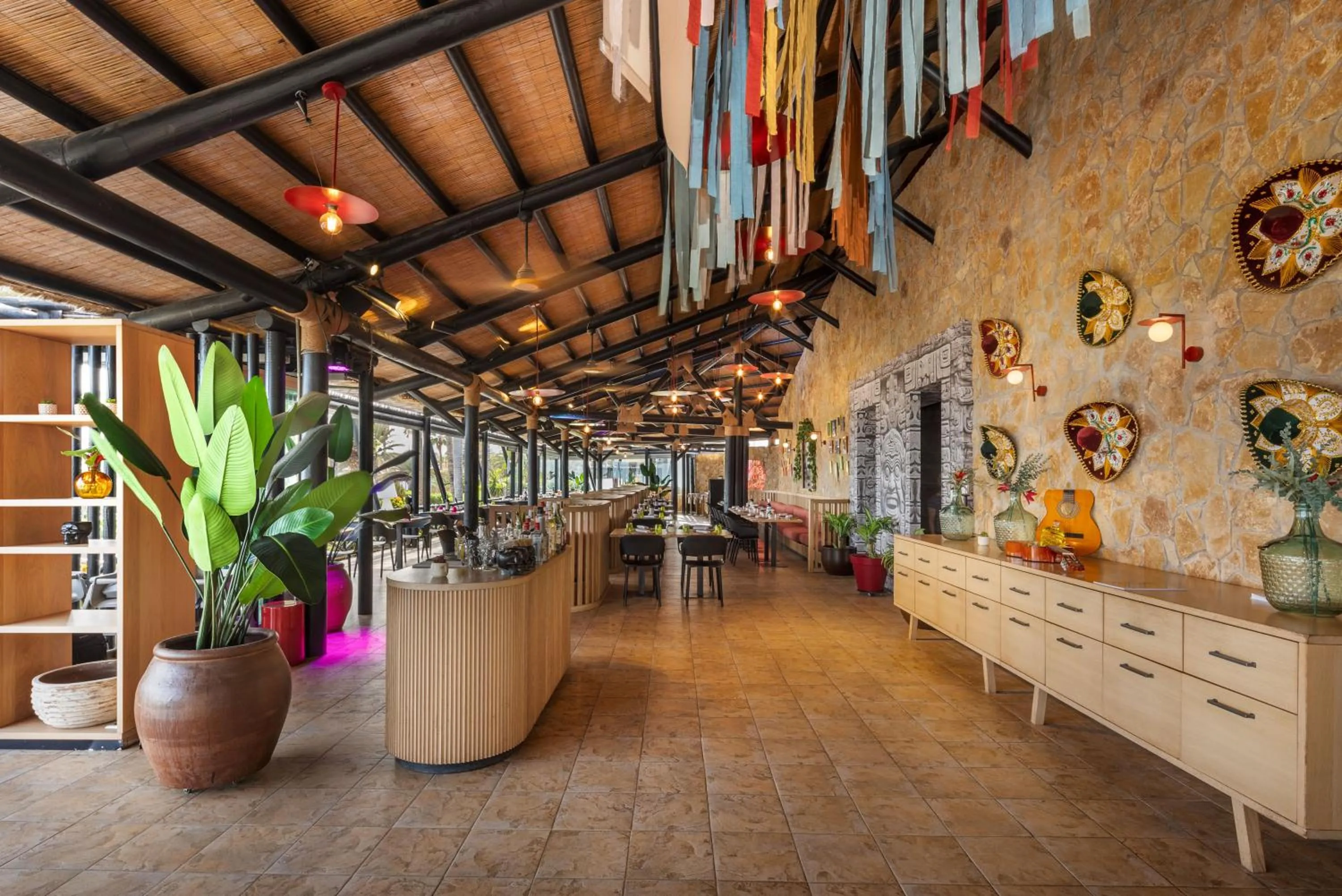 Food and drinks in Barceló Fuerteventura Royal Level - Adults Only