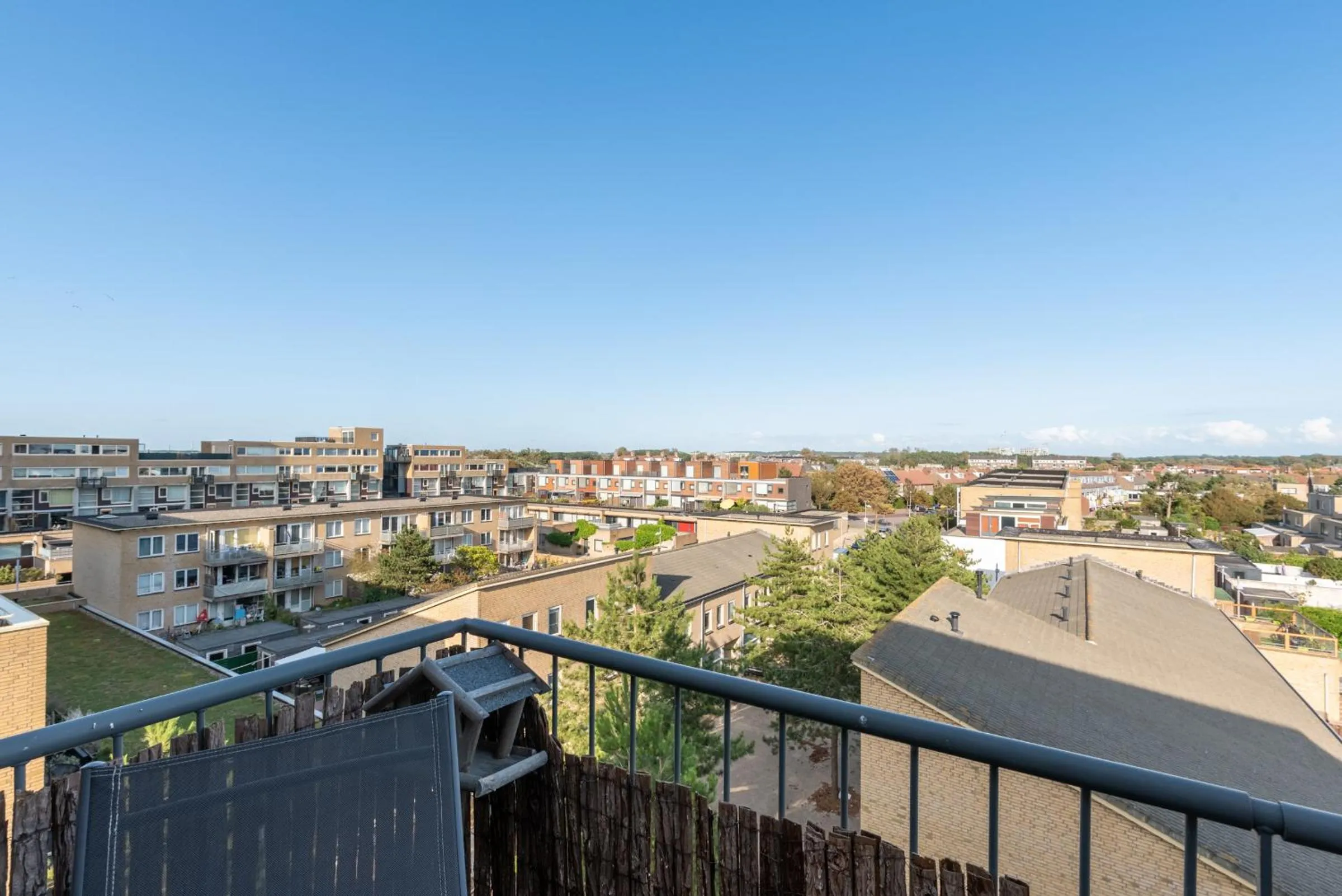 Neighbourhood in Beach Villa & Studio