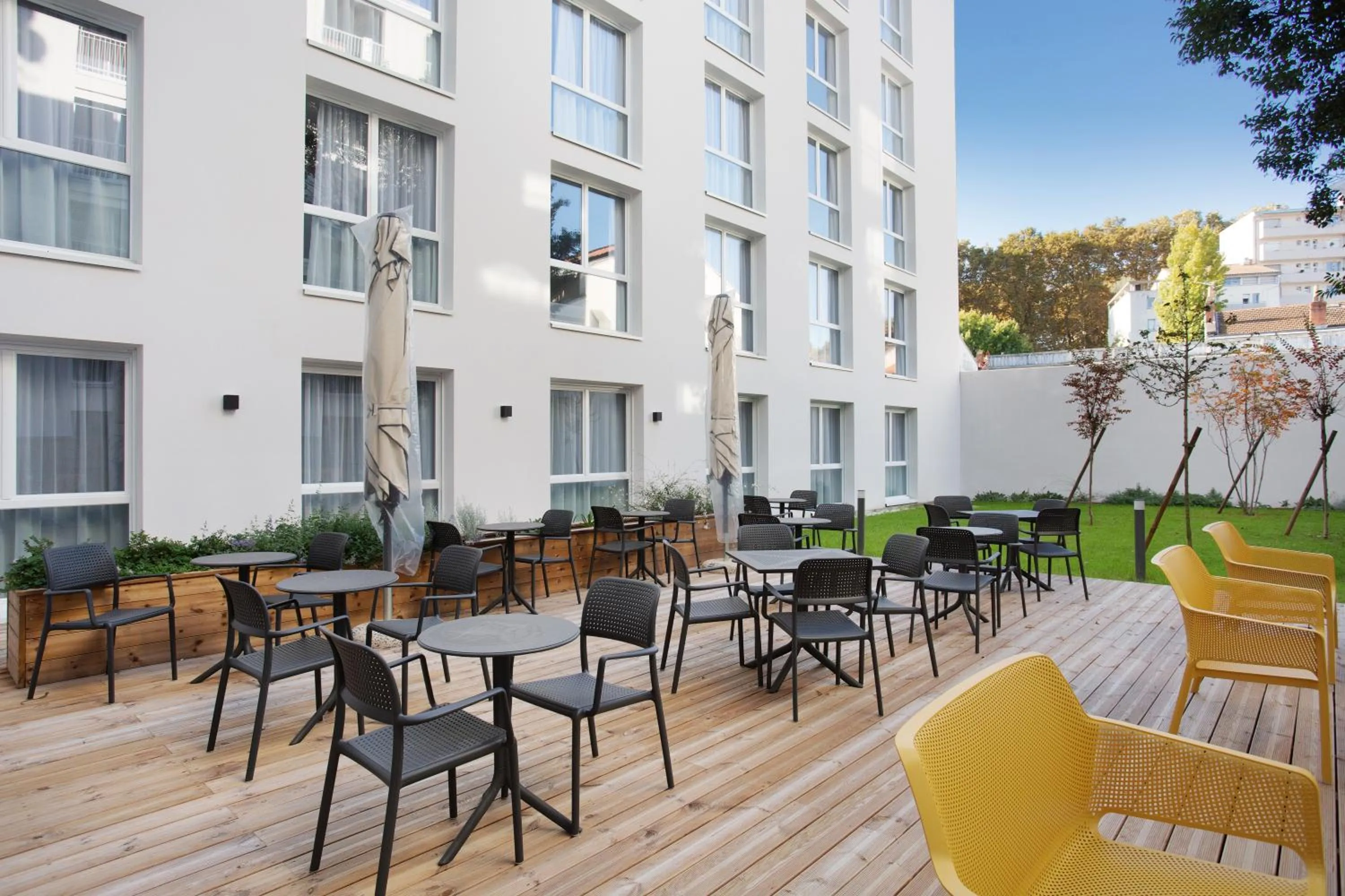 Balcony/Terrace in Appart Hotel Odalys City Toulouse Centre Compans Caffarelli