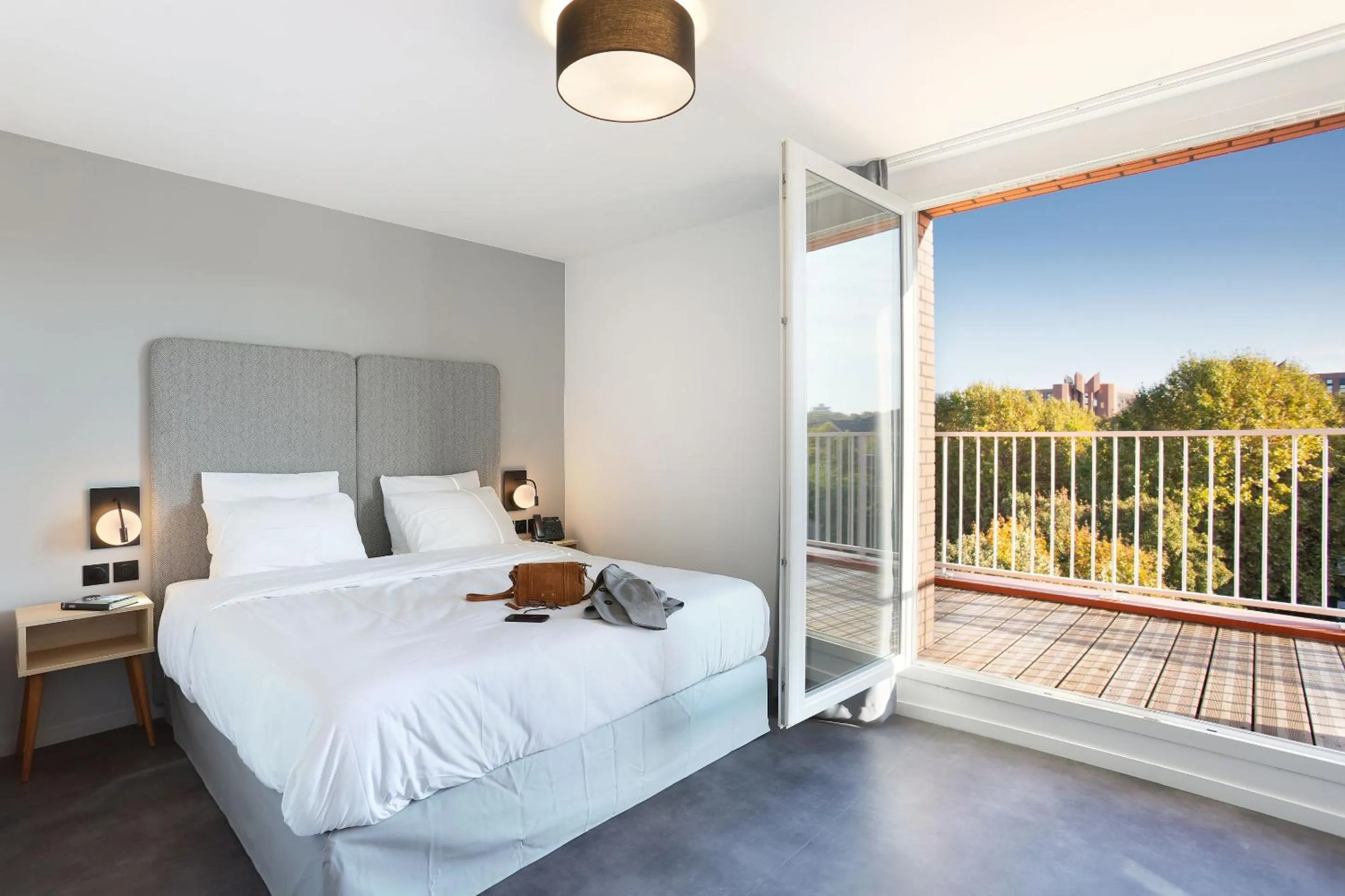 Photo of the whole room, Bed in Appart Hotel Odalys City Toulouse Centre Compans Caffarelli