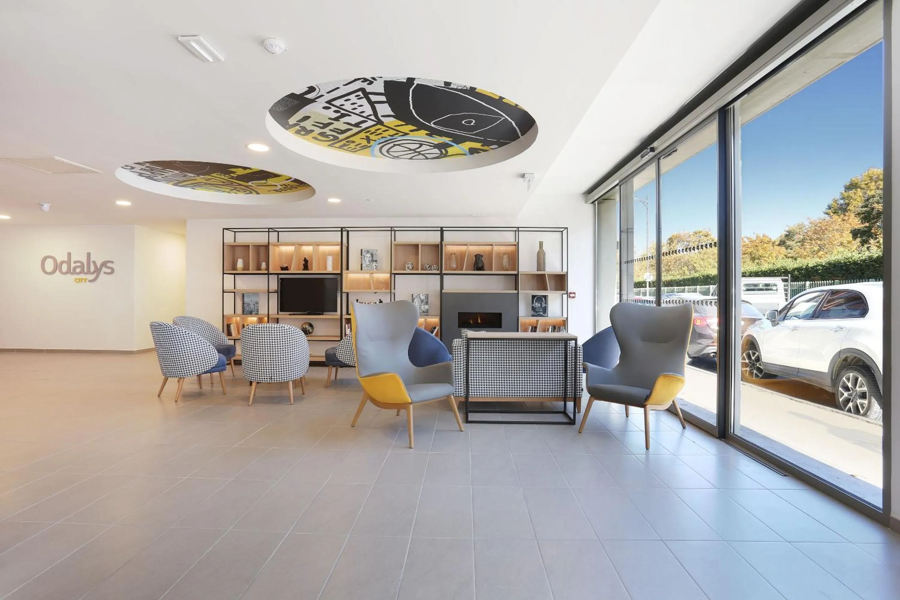 Communal lounge/ TV room in Appart Hotel Odalys City Toulouse Centre Compans Caffarelli