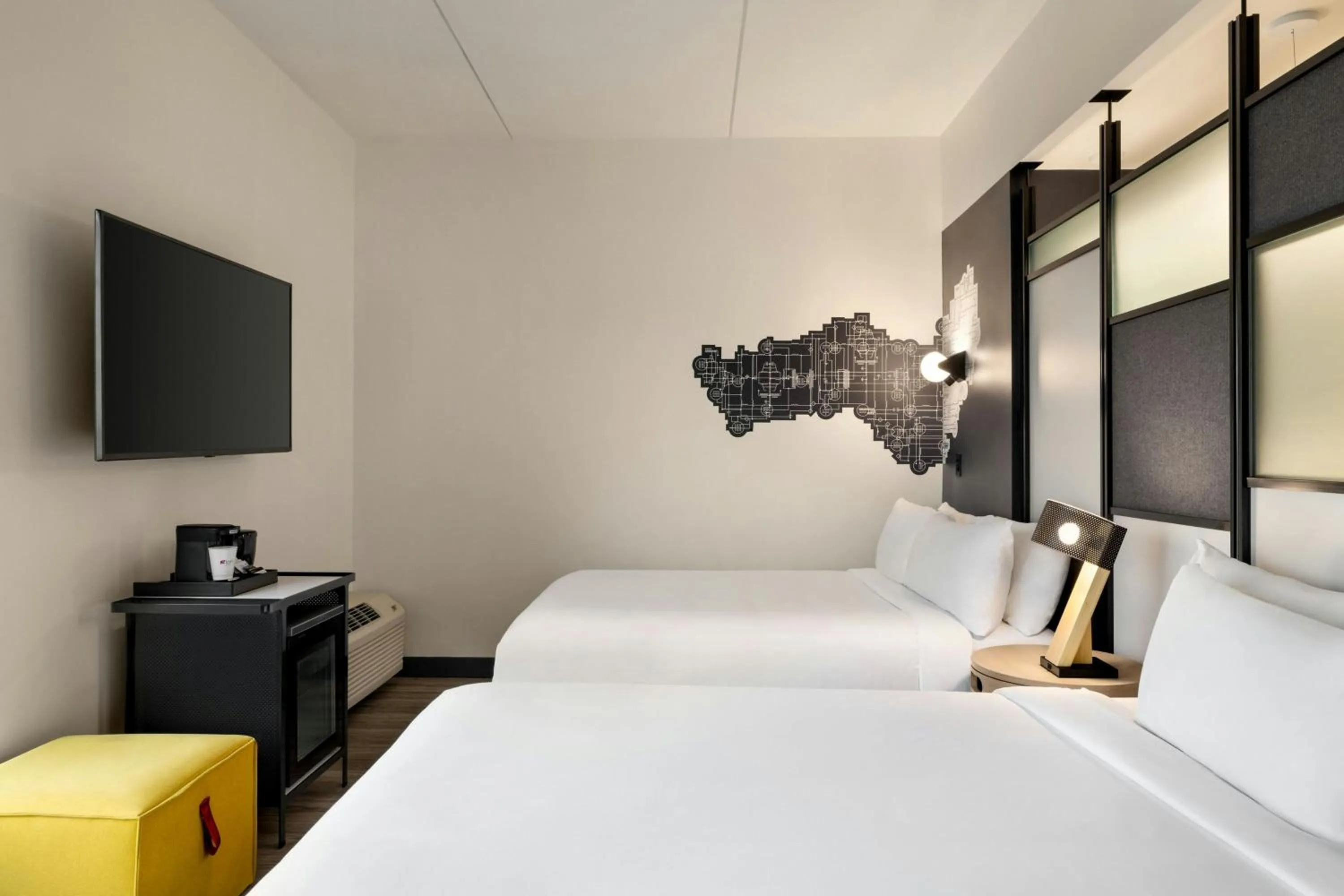 Photo of the whole room, Bed in Aloft Wilmington at Coastline Center