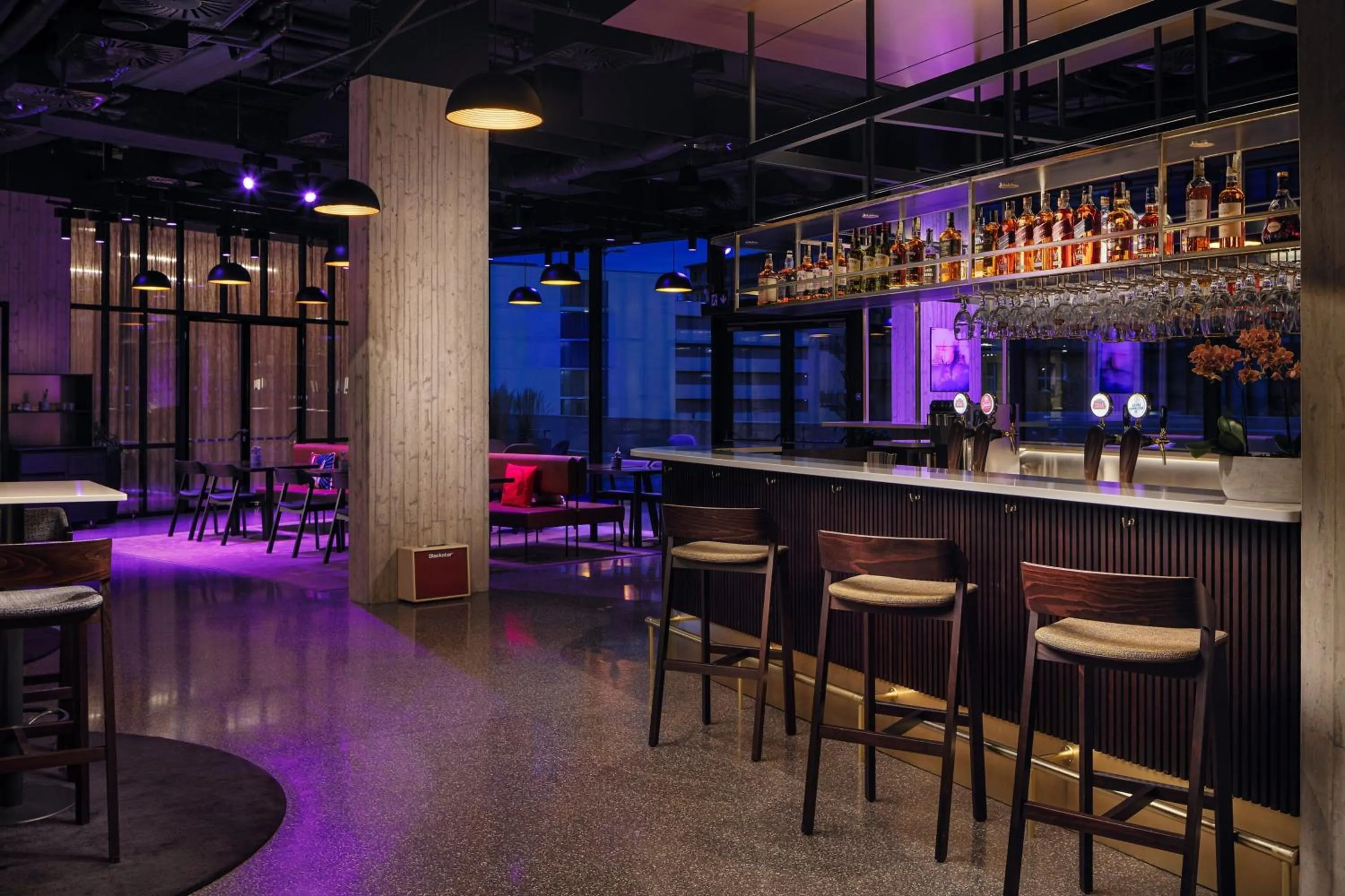 Lounge or bar in STAGES HOTEL Prague, a Tribute Portfolio Hotel