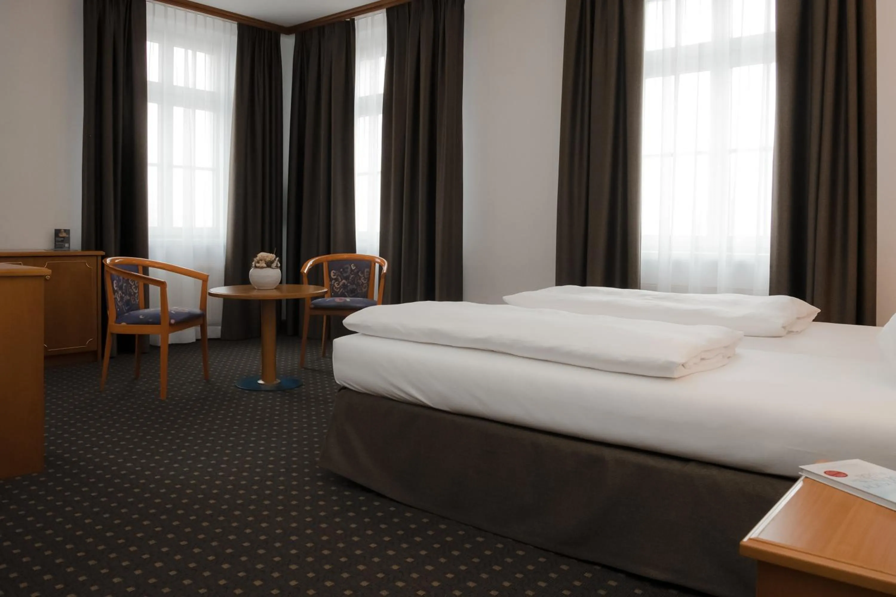 Photo of the whole room, Bed in Hotel Alekto