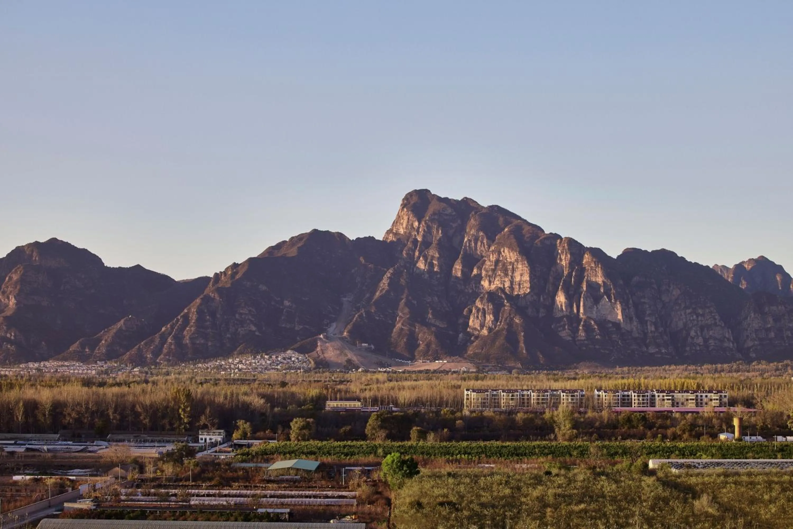 Photo of the whole room in Beijing Marriott Hotel Yanqing