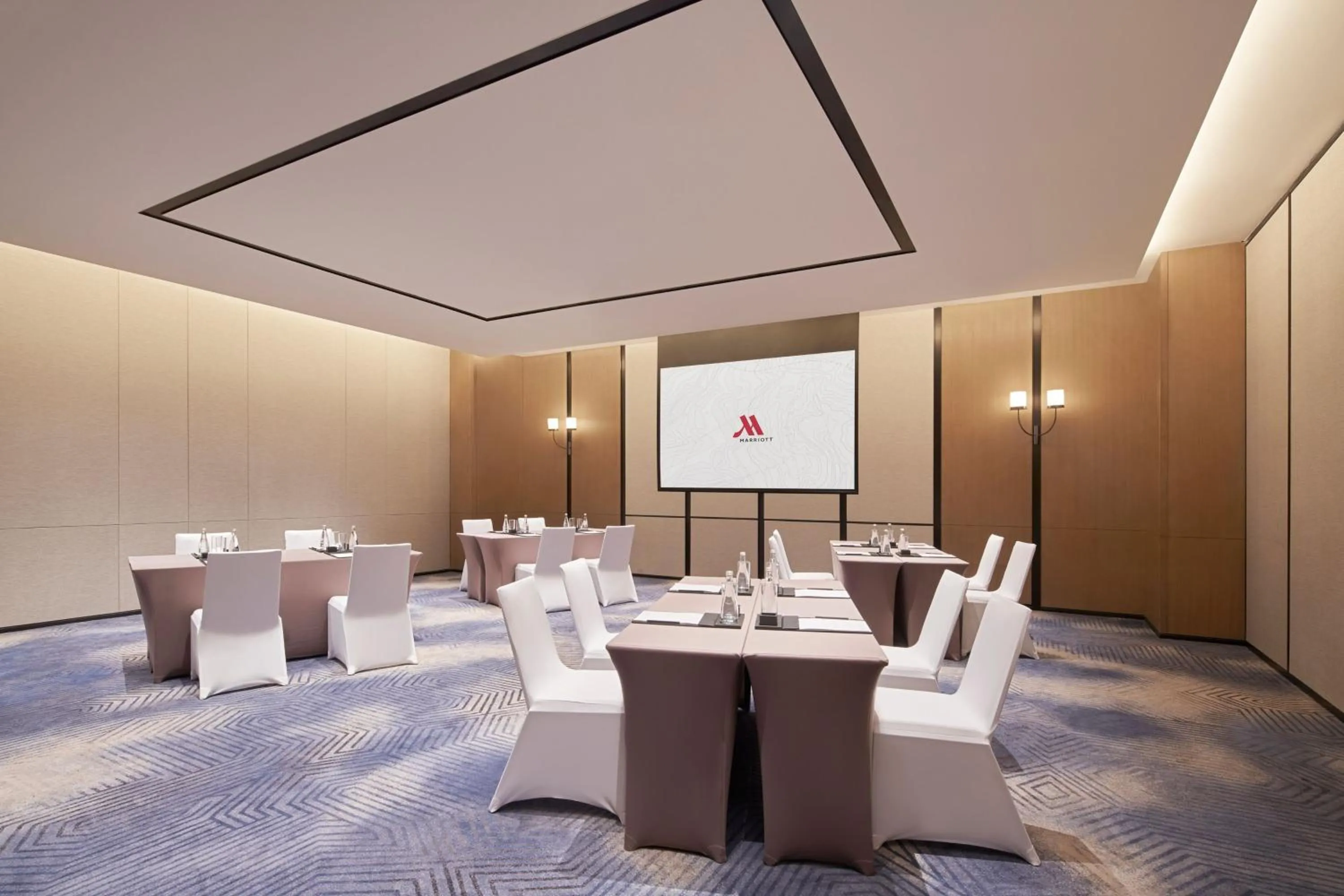 Meeting/conference room in Beijing Marriott Hotel Yanqing