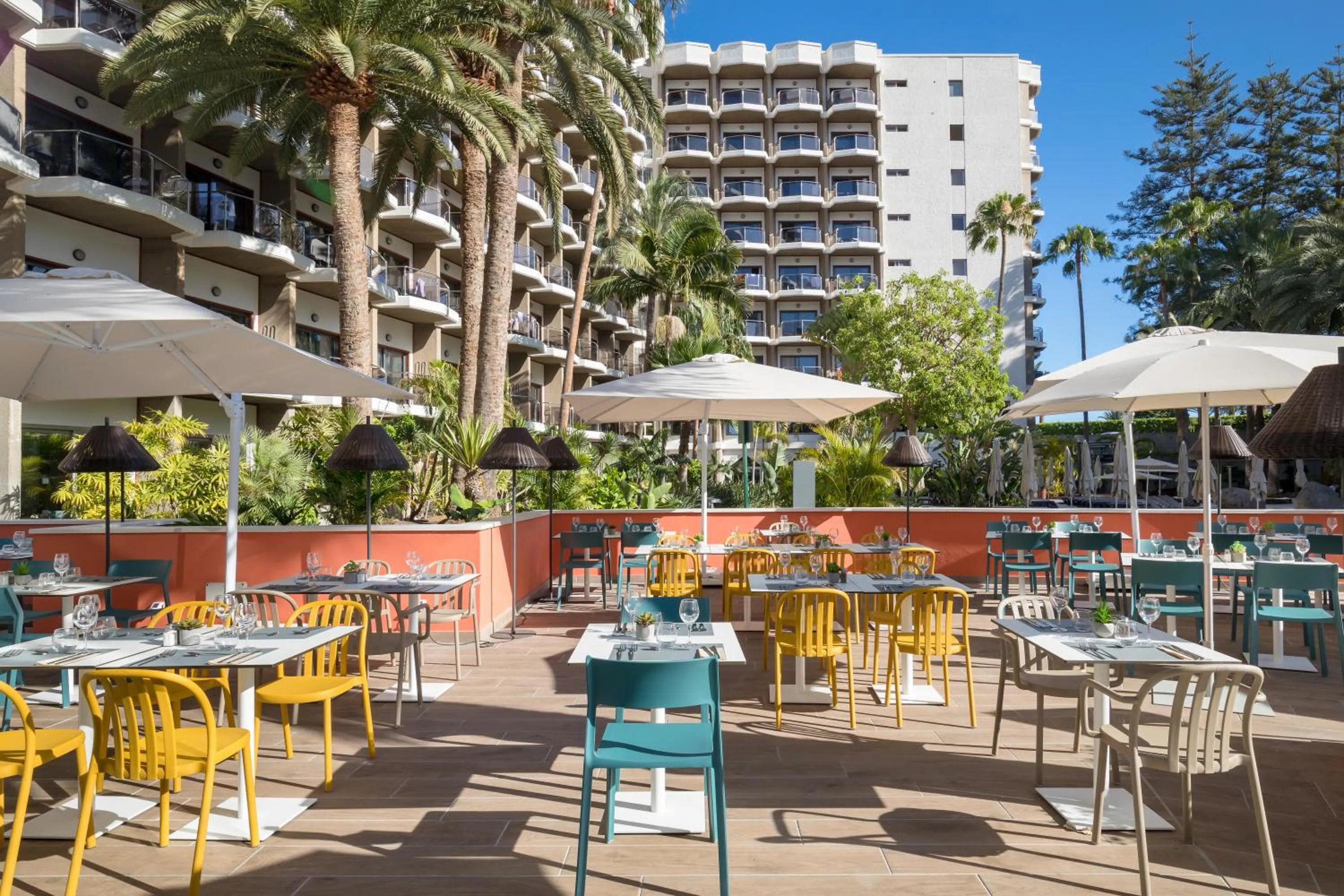 Restaurant/places to eat in Barceló Margaritas Royal Level Adults Only