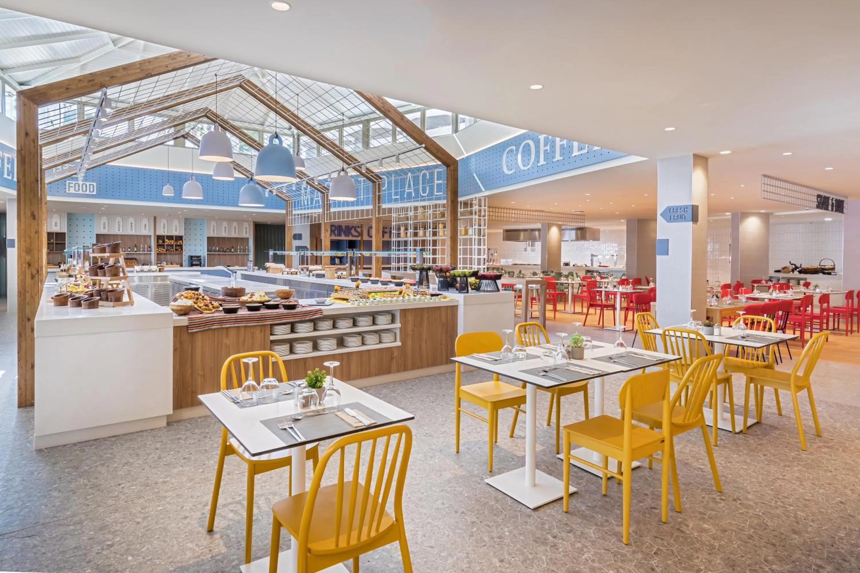 Restaurant/places to eat in Barceló Margaritas Royal Level Adults Only