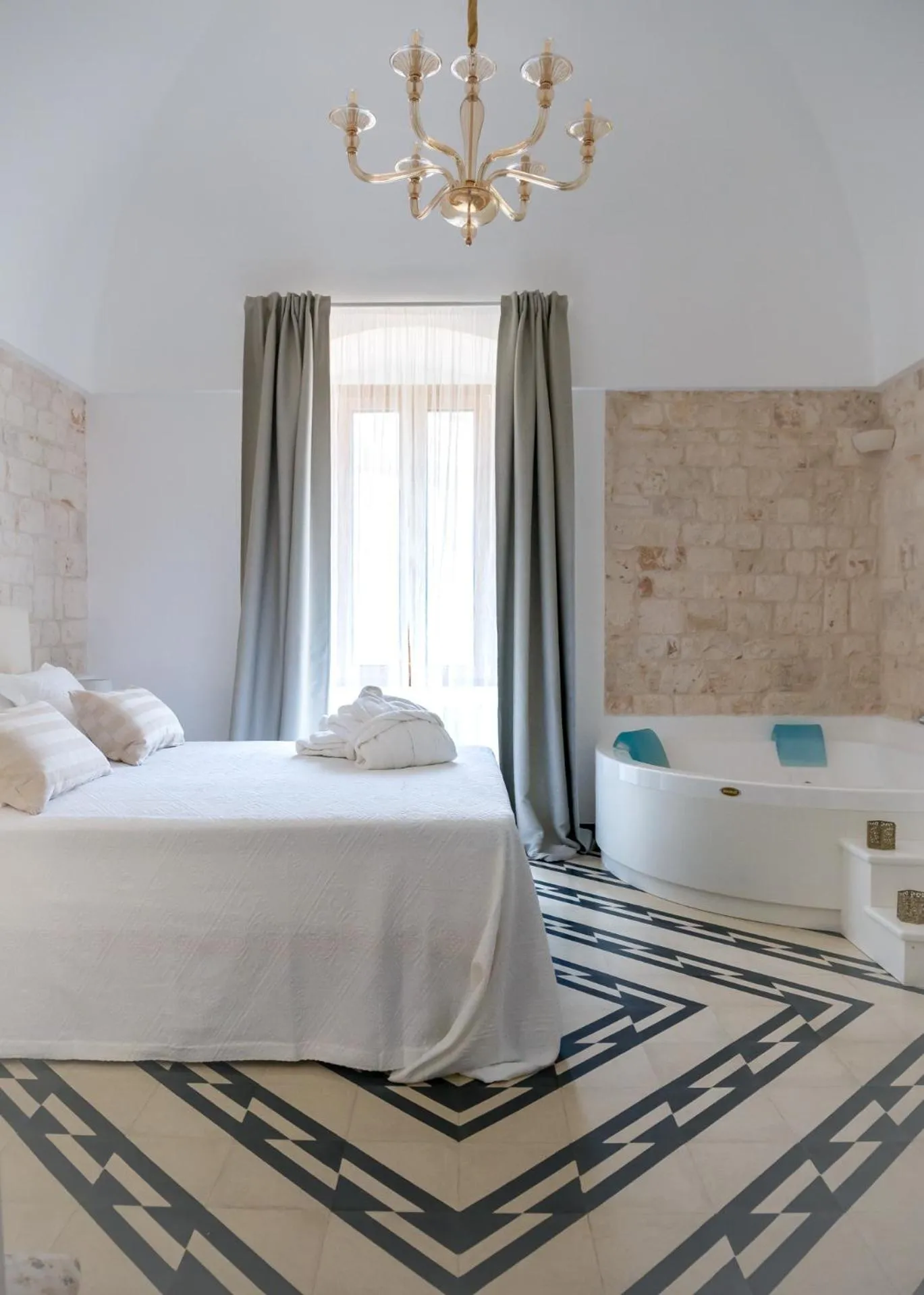 Bed in Villa Aurelia Suites and Apartments
