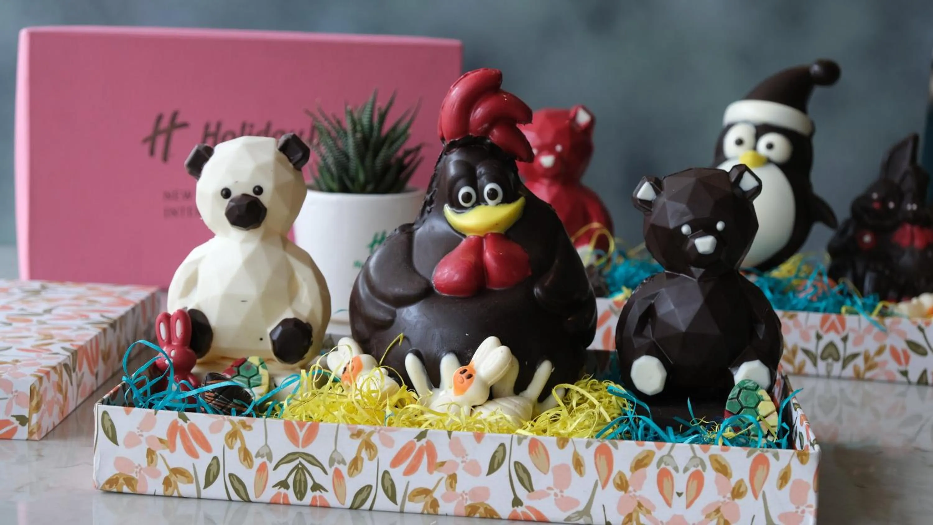 Restaurant/places to eat in Holiday Inn New Delhi Aerocity by IHG