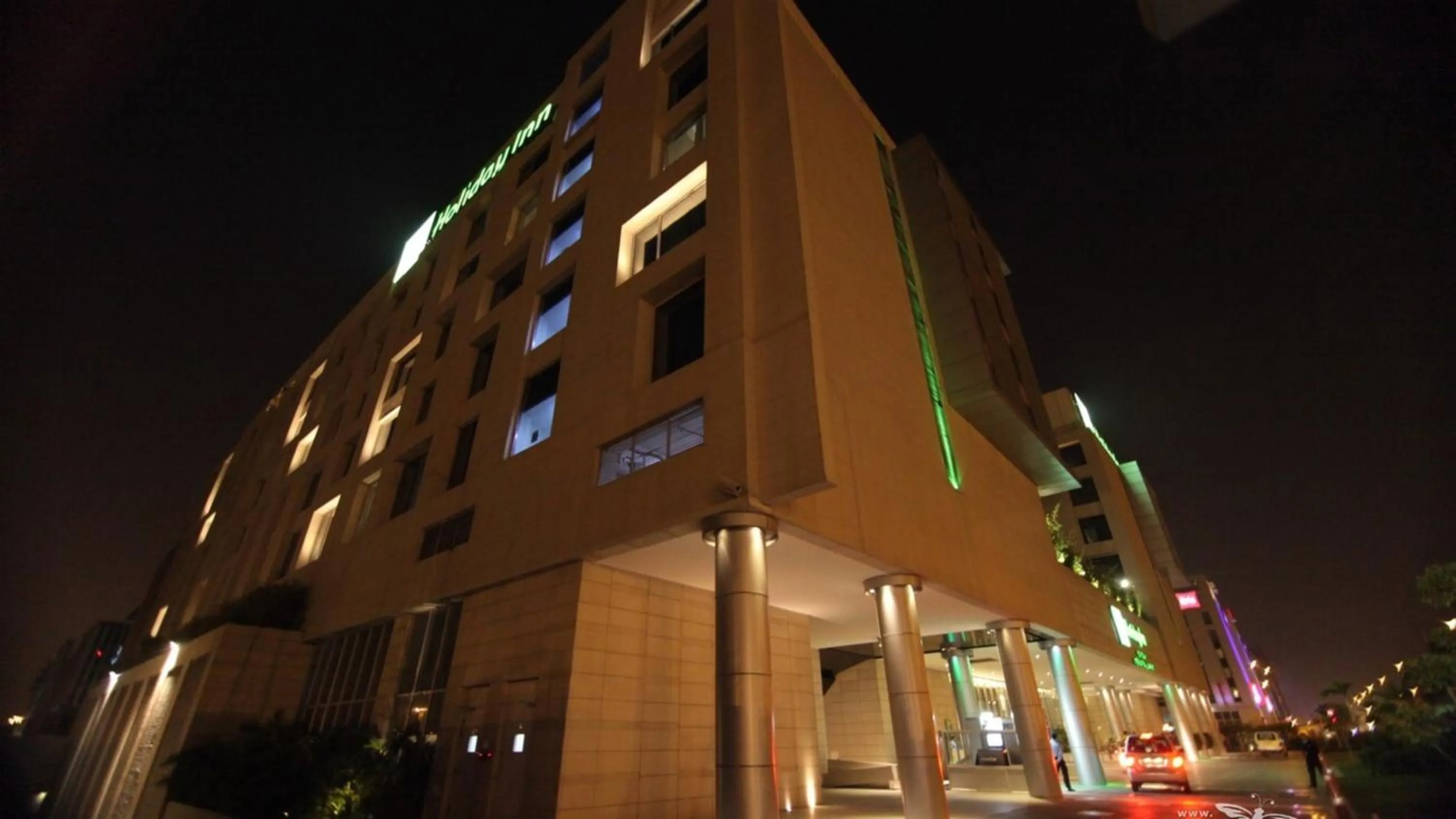Property building in Holiday Inn New Delhi Aerocity by IHG