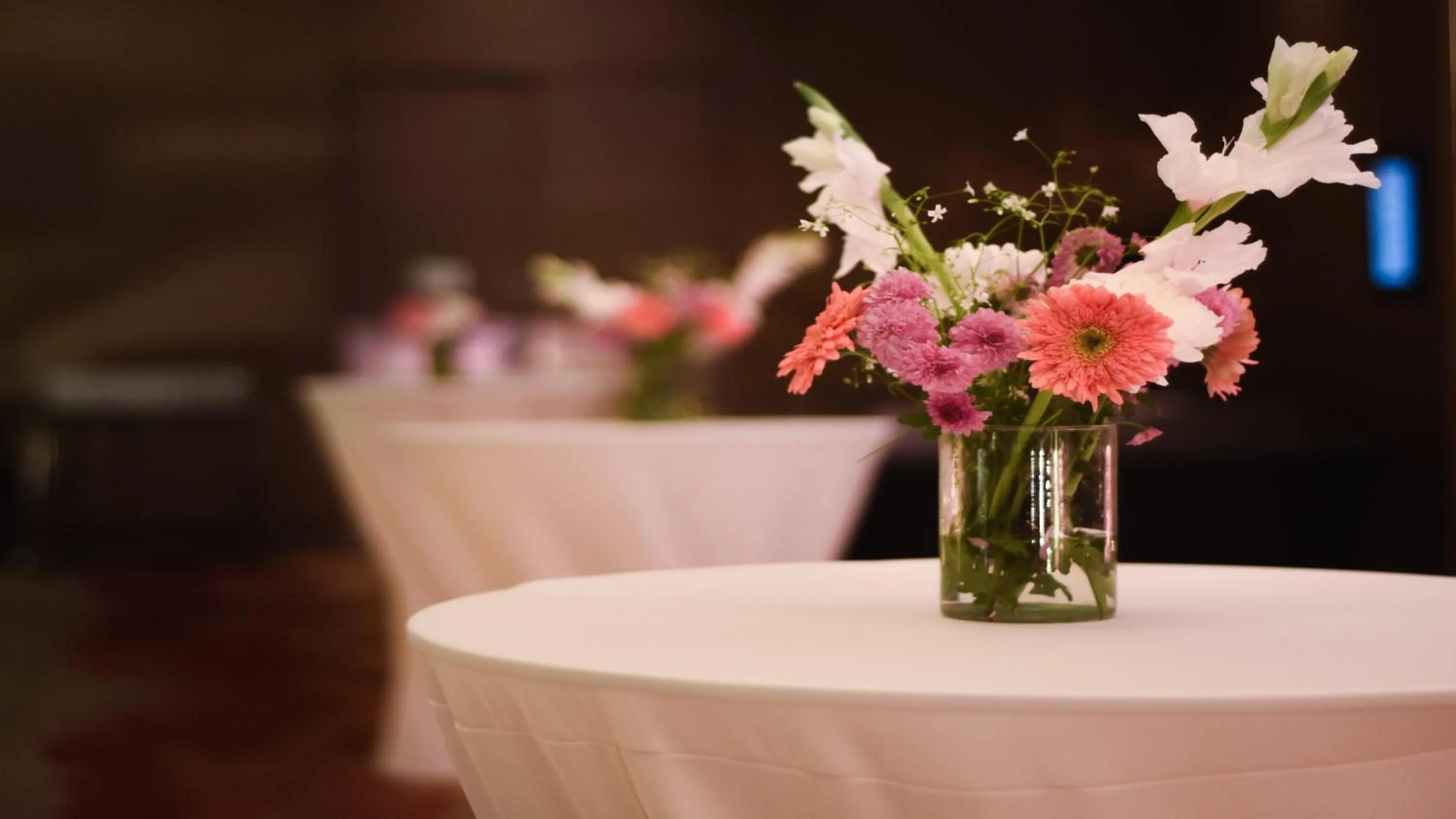 Meeting/conference room in Holiday Inn New Delhi Aerocity by IHG