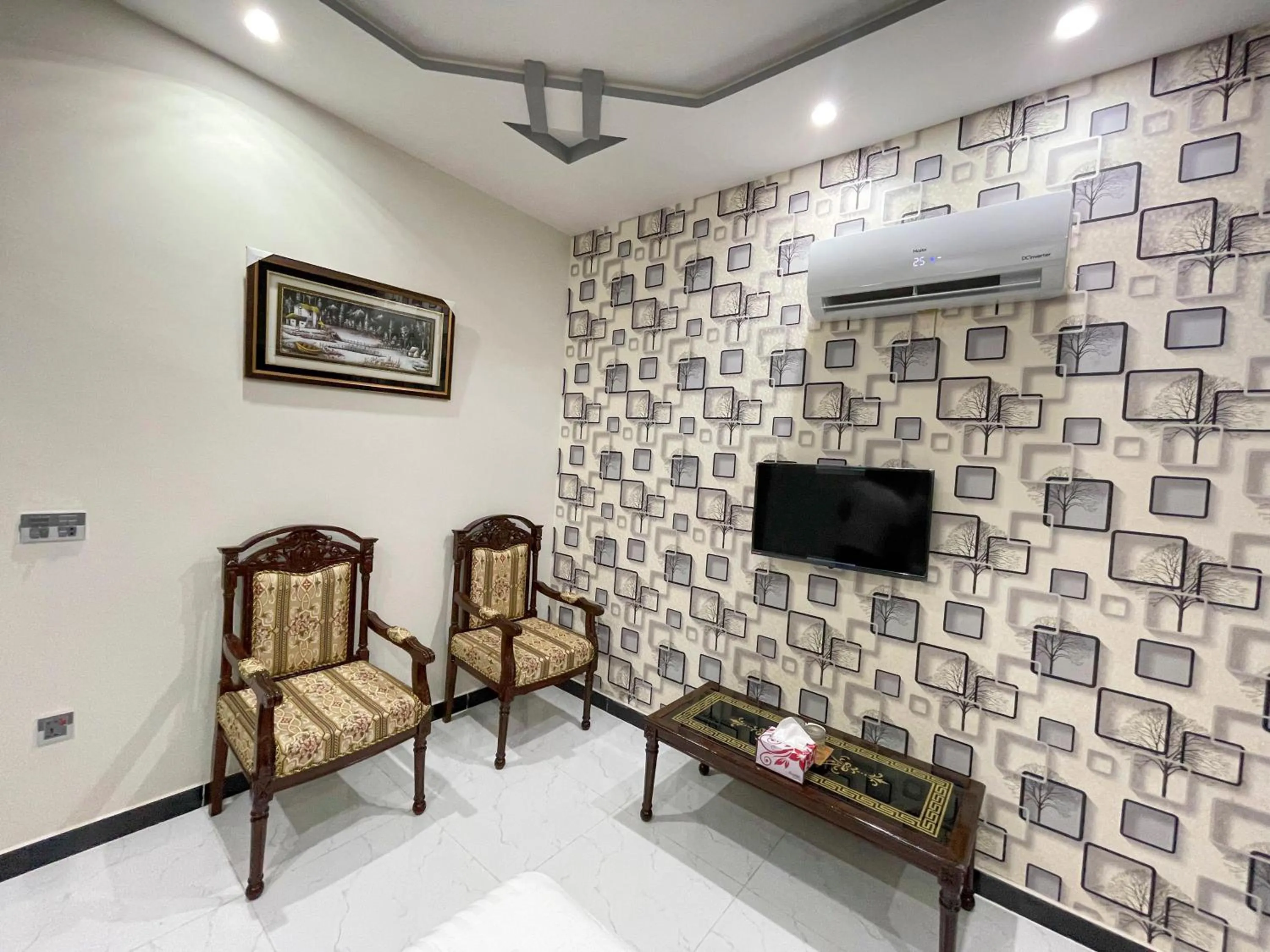 TV and multimedia in Horizon Hotel