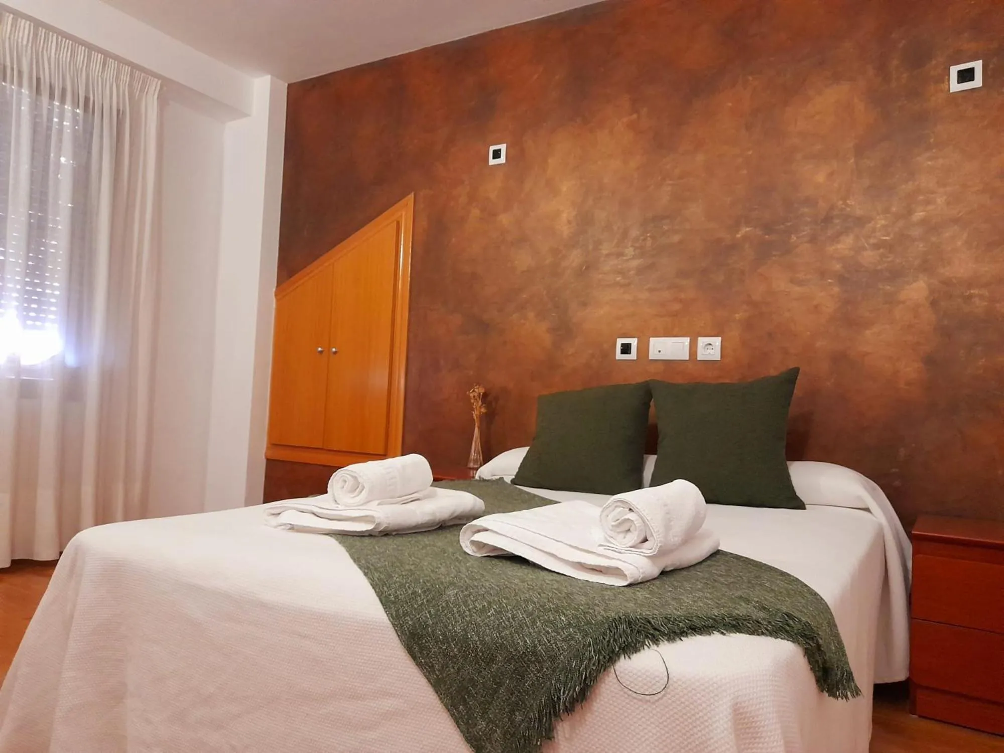 Photo of the whole room in Hotel Villa De Lerma