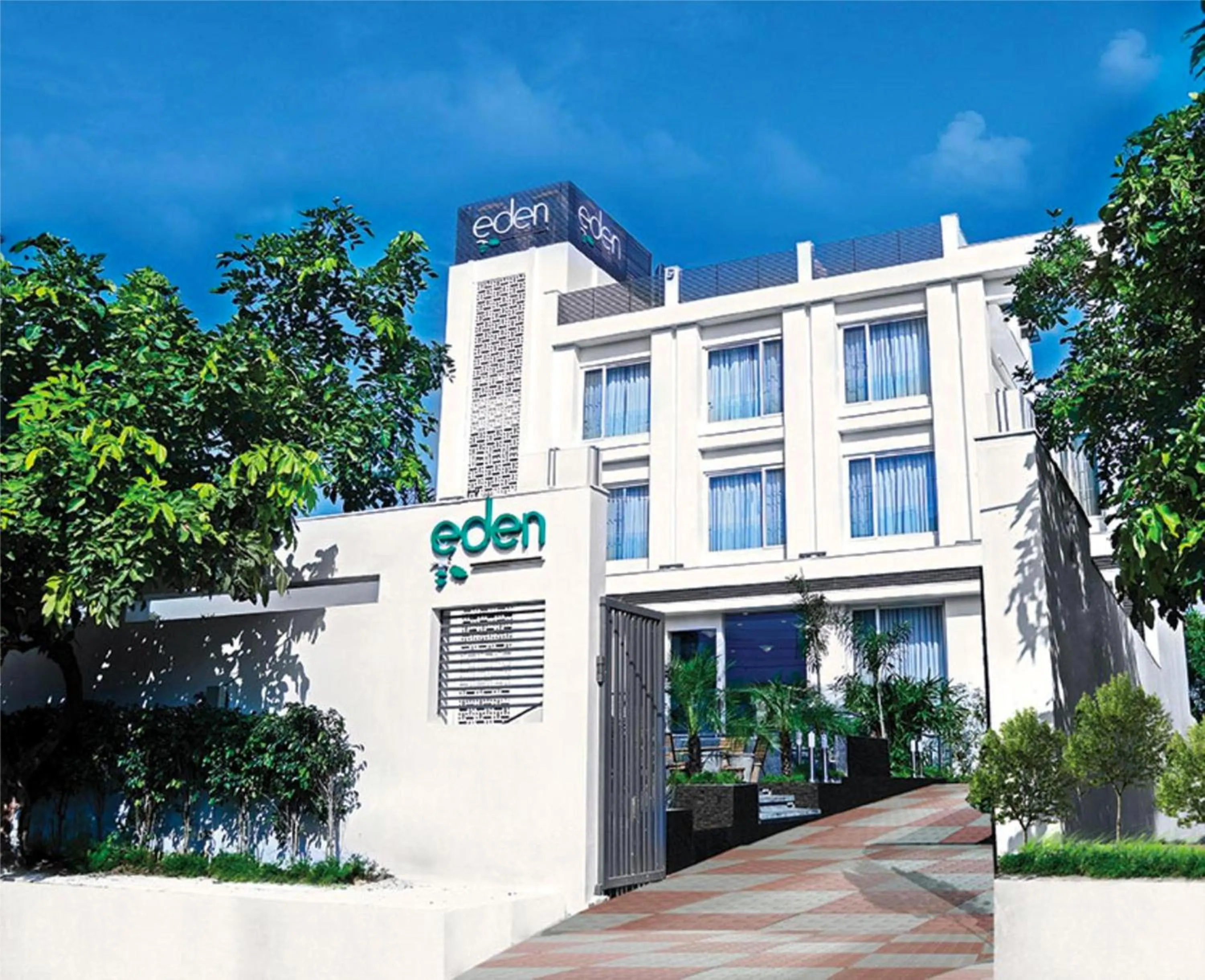 Facade/entrance in Treebo Premium Eden Residency Near Sec 29