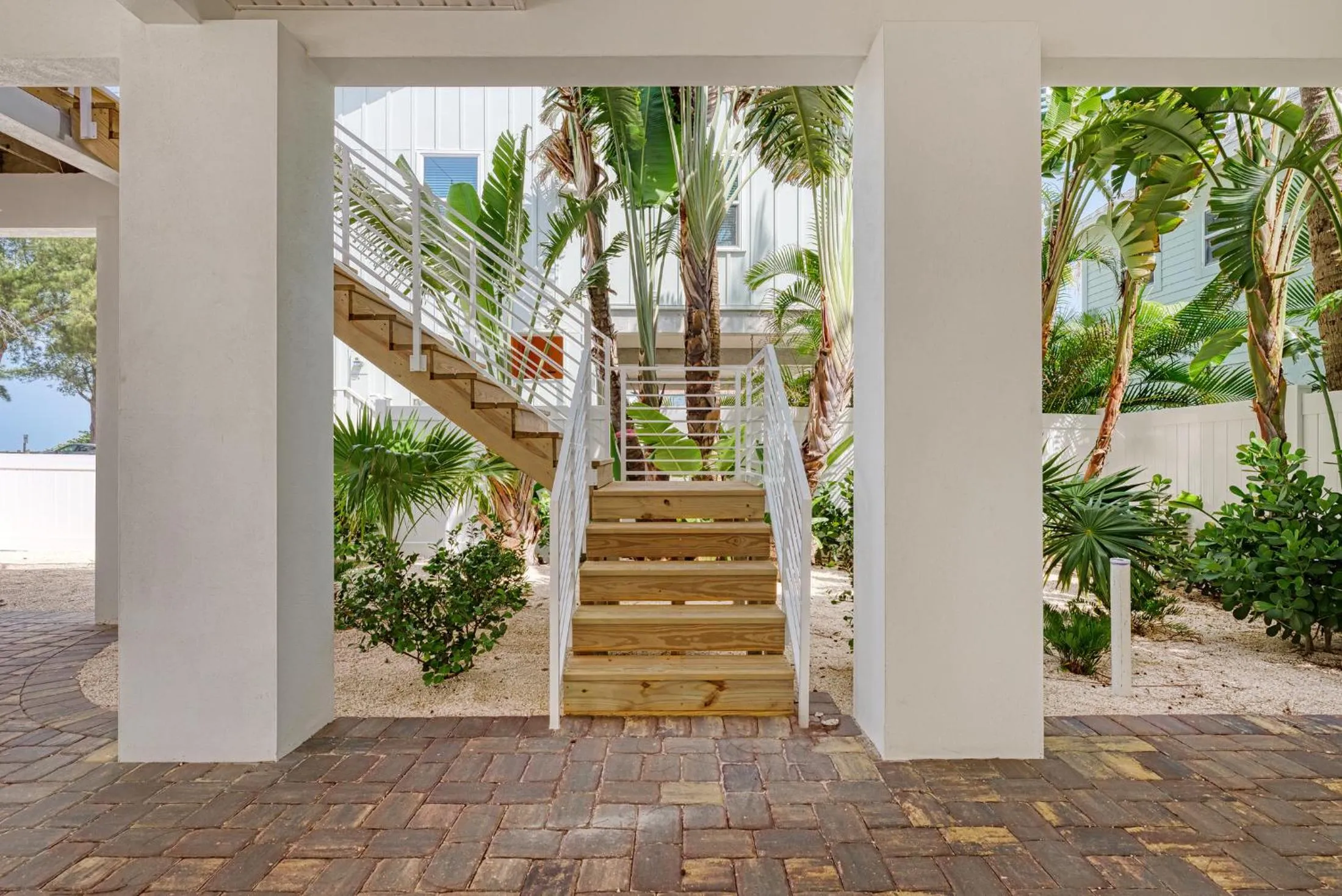 Property building in Ami Gulf Lookout-Views Of The Gulf From Every Room-Rooftop Terrace