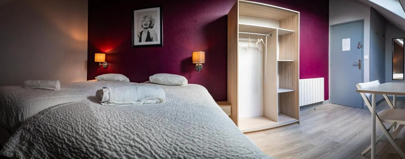 Bed in Résidence Hera Paris Orly Aéroport