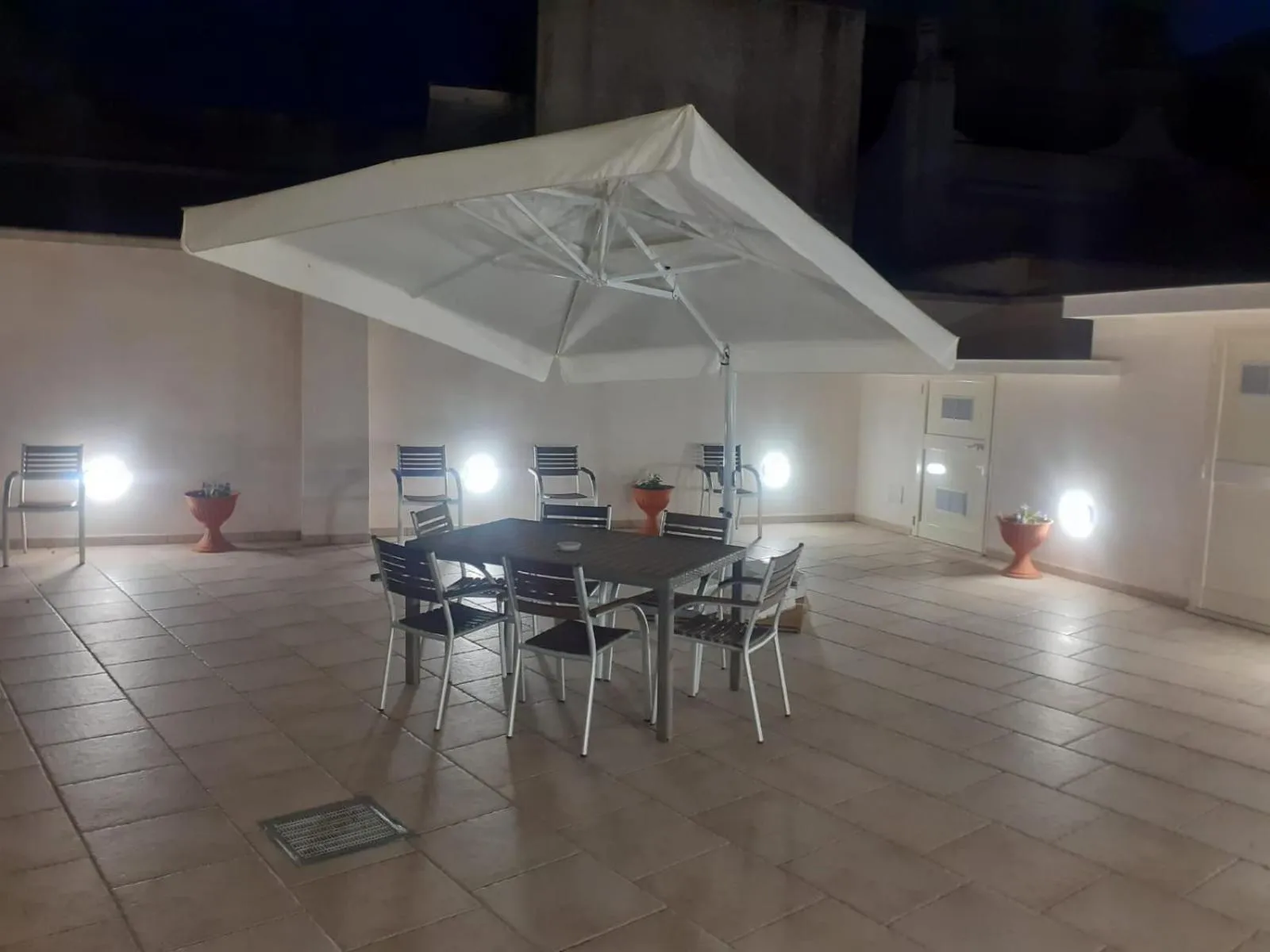 Inner courtyard view in Angelica