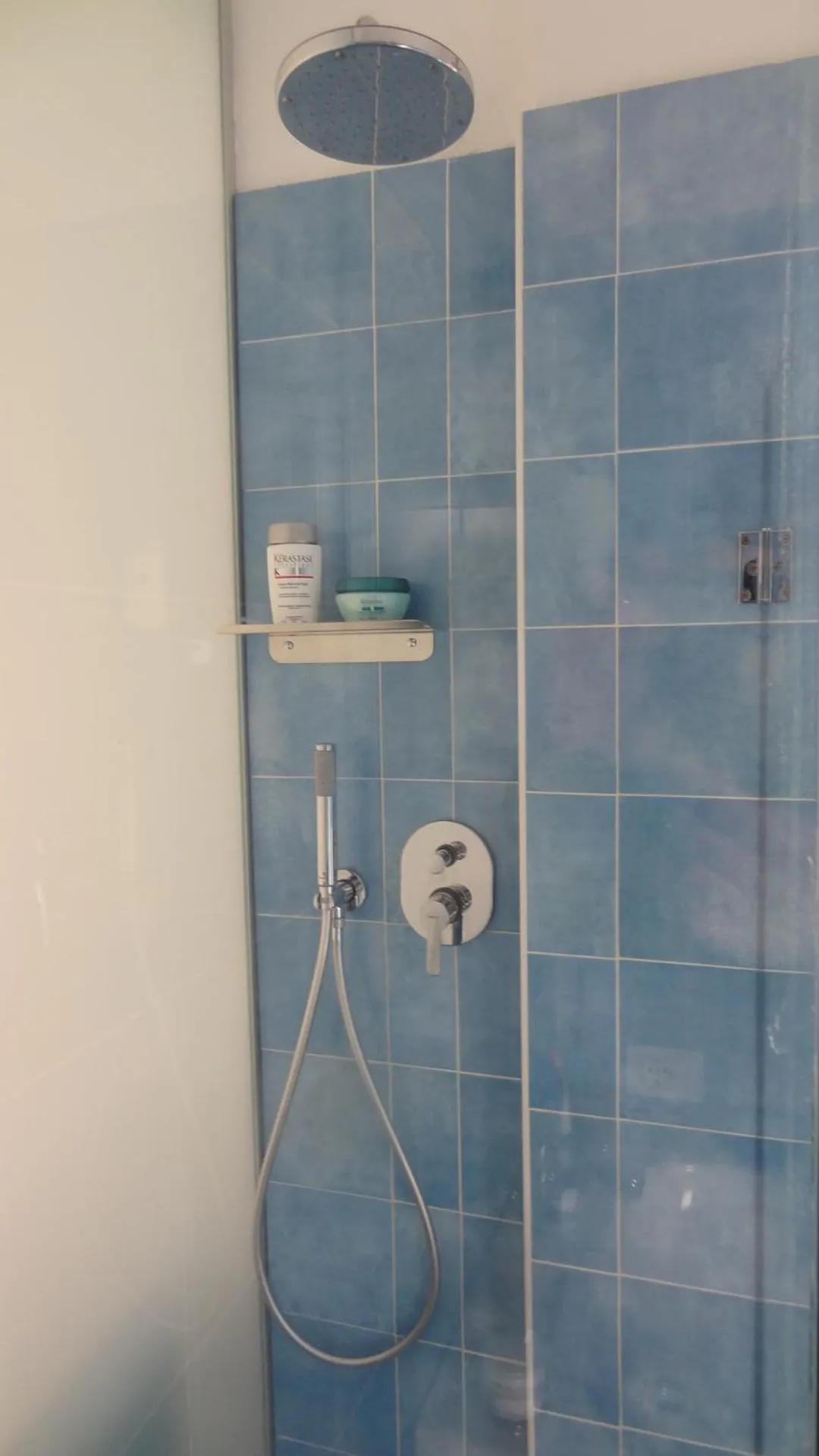 Shower in Residence Holiday
