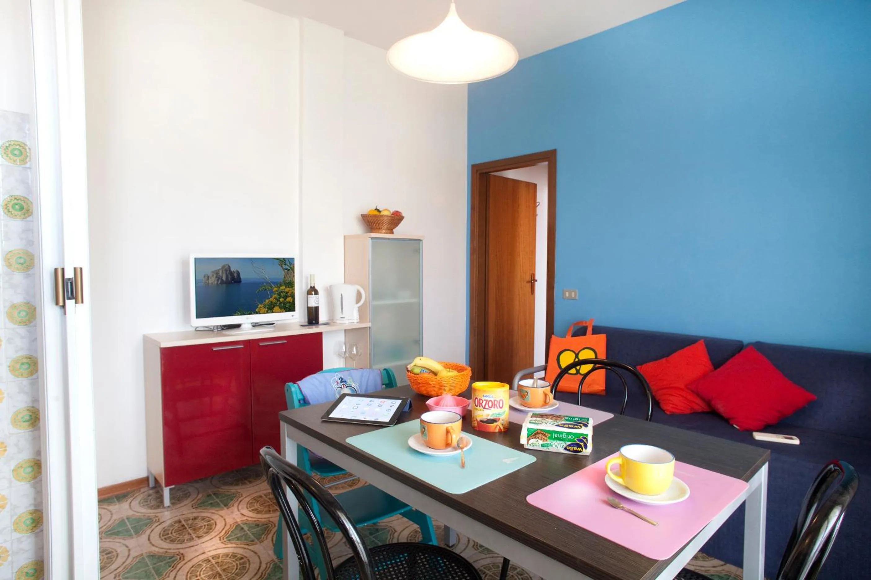 Communal lounge/ TV room in Residence Holiday