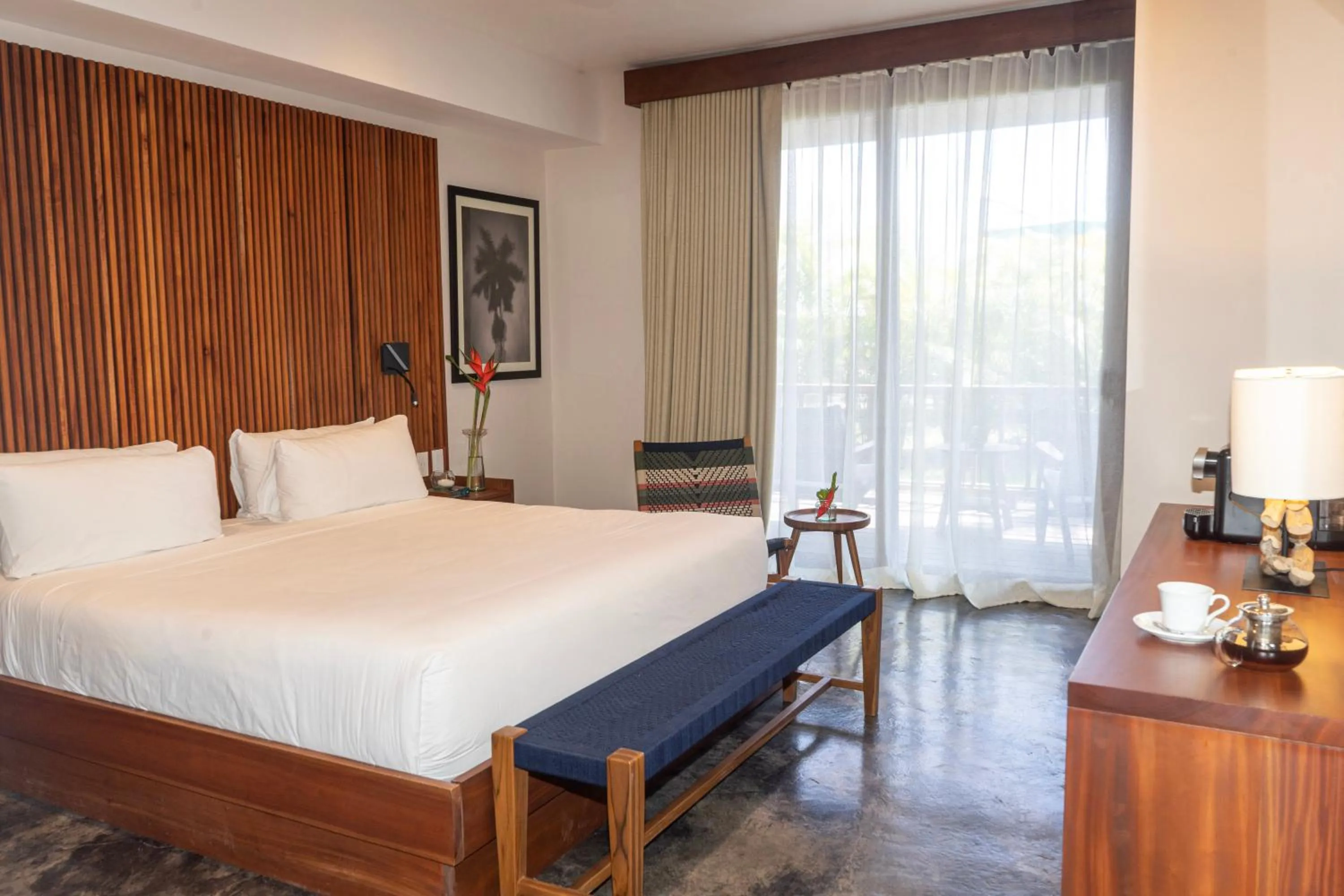 Bed in La Coralina Island House