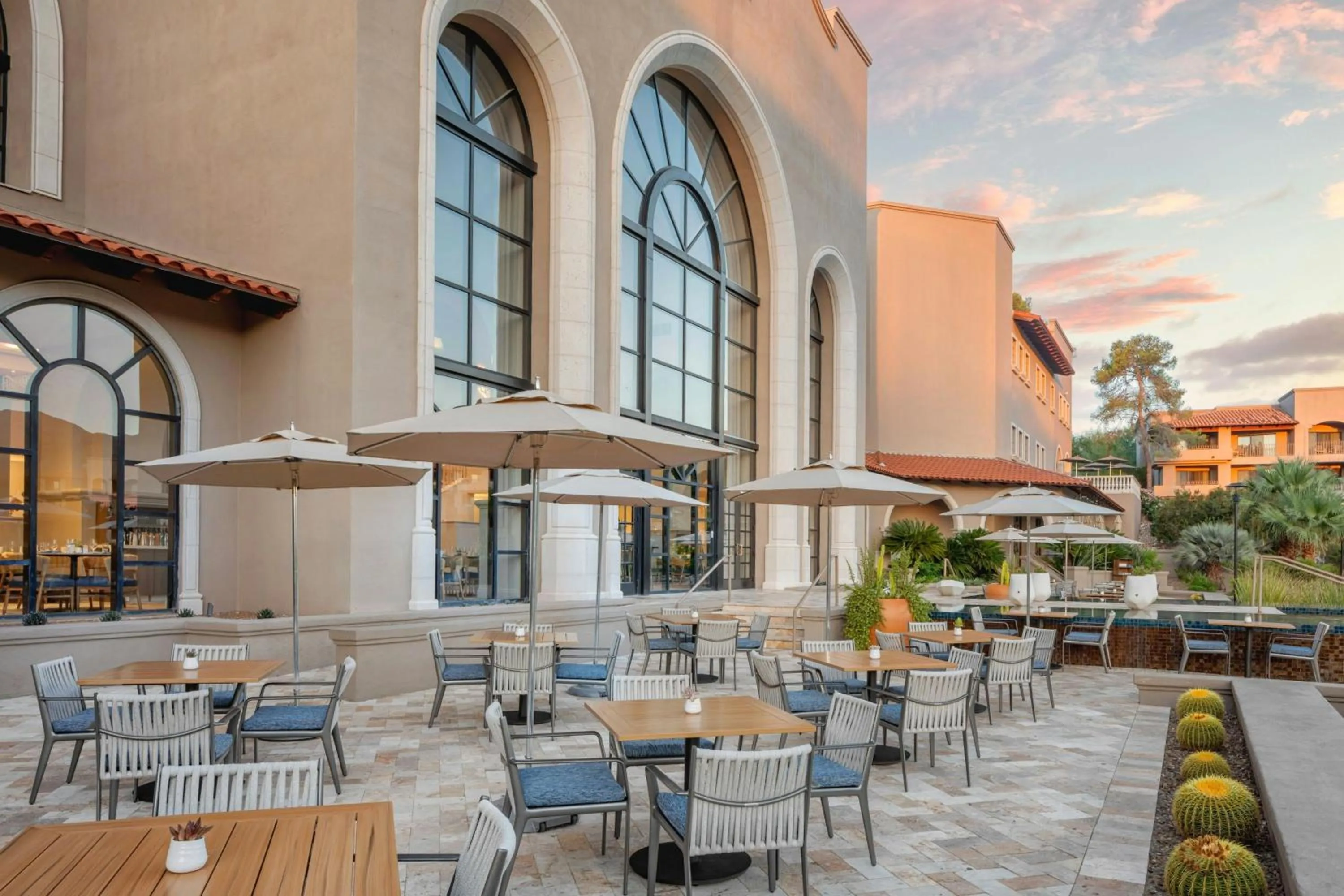 Restaurant/places to eat in The Westin La Paloma Resort & Spa