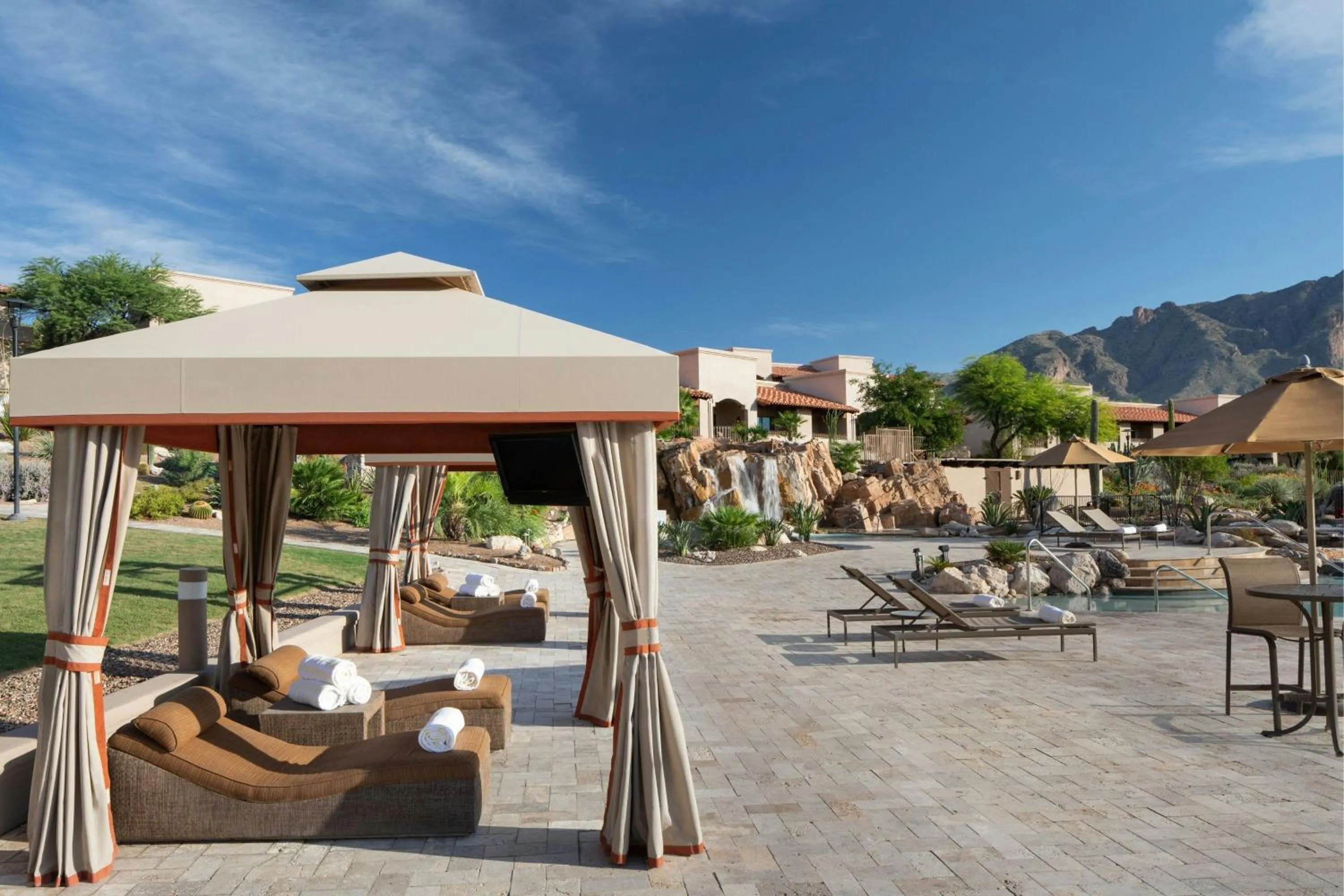 Swimming pool in The Westin La Paloma Resort & Spa