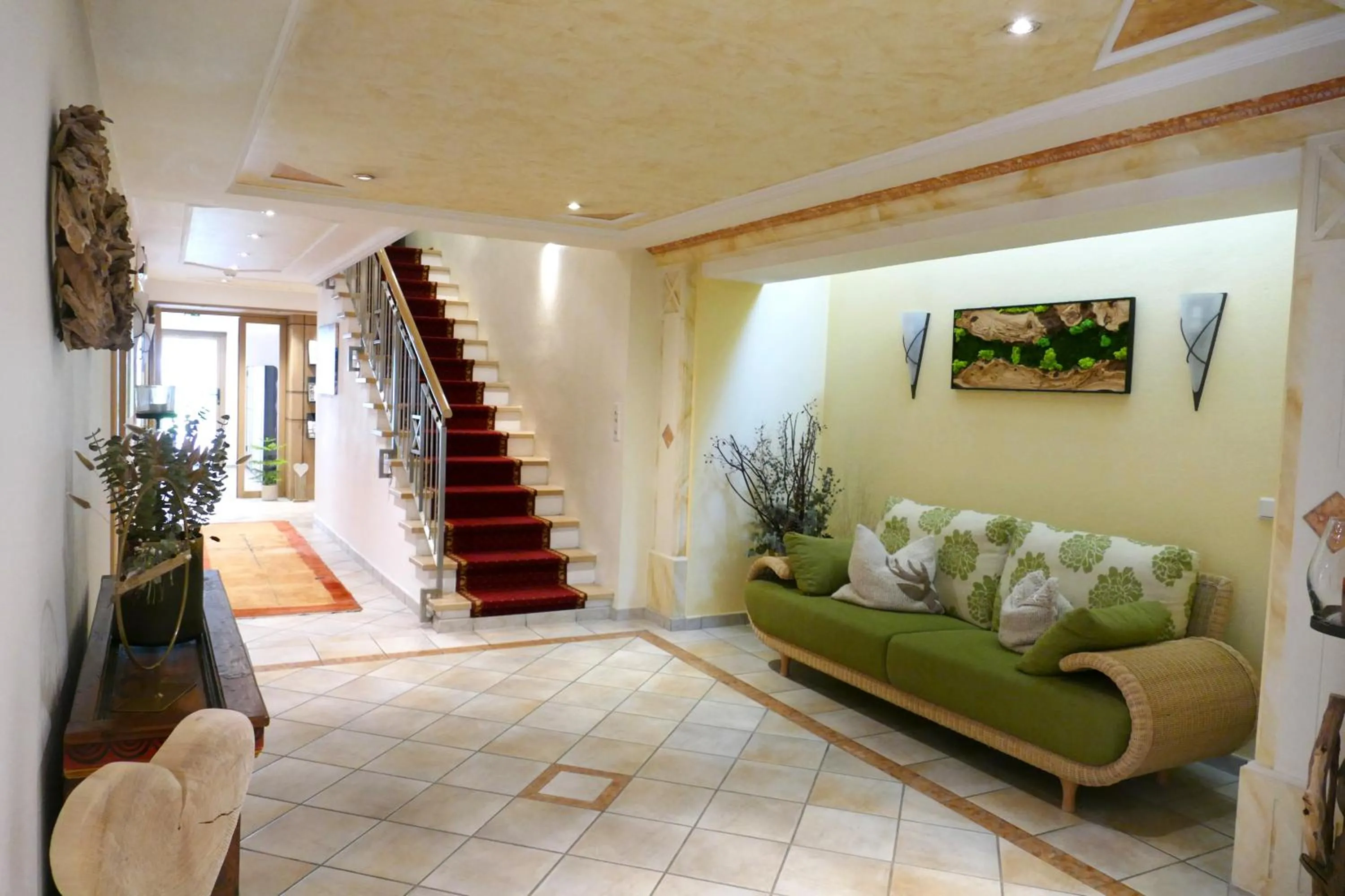 Property building in Haus Tirol