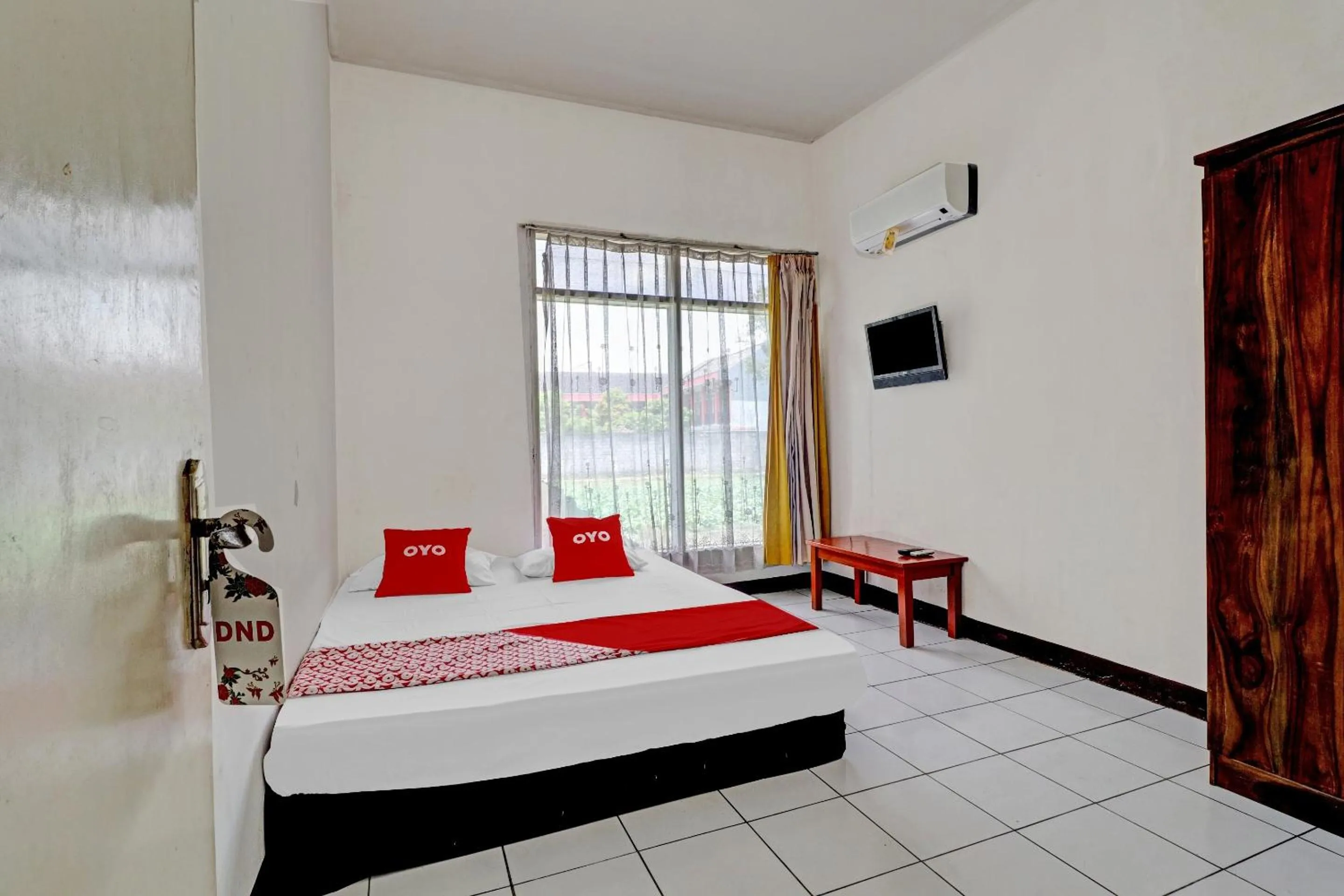 Bedroom, Bed in OYO 90621 Pondok 23