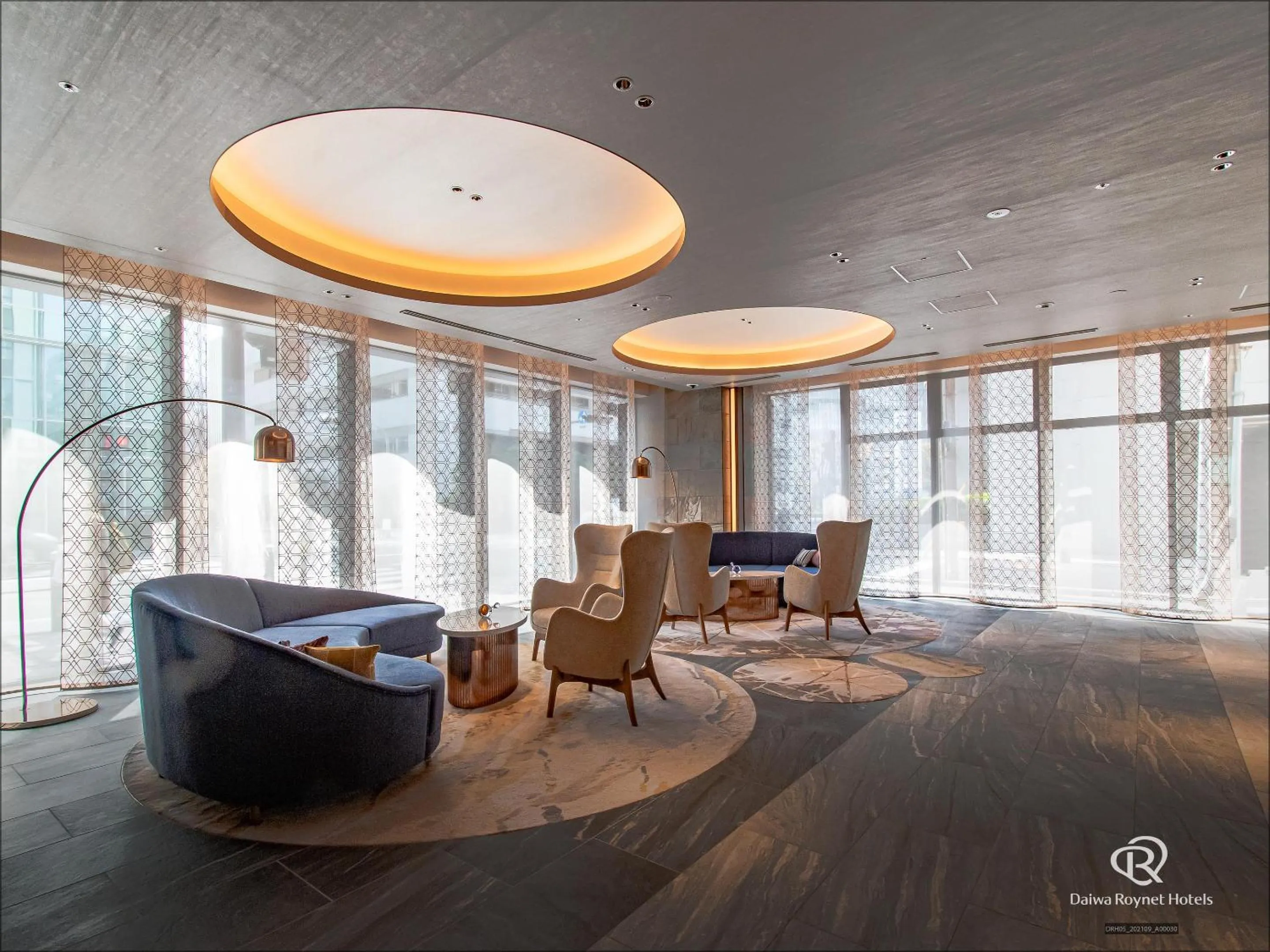 Lobby or reception in Daiwa Roynet Hotel Osaka Sakaisuji Honmachi PREMIER