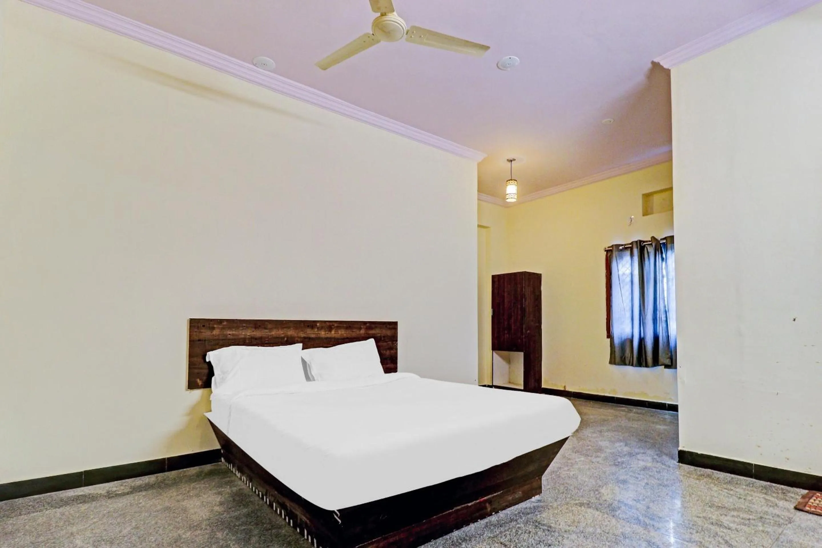 Bedroom, Bed in Hotel O by OYO Abhi's R Square